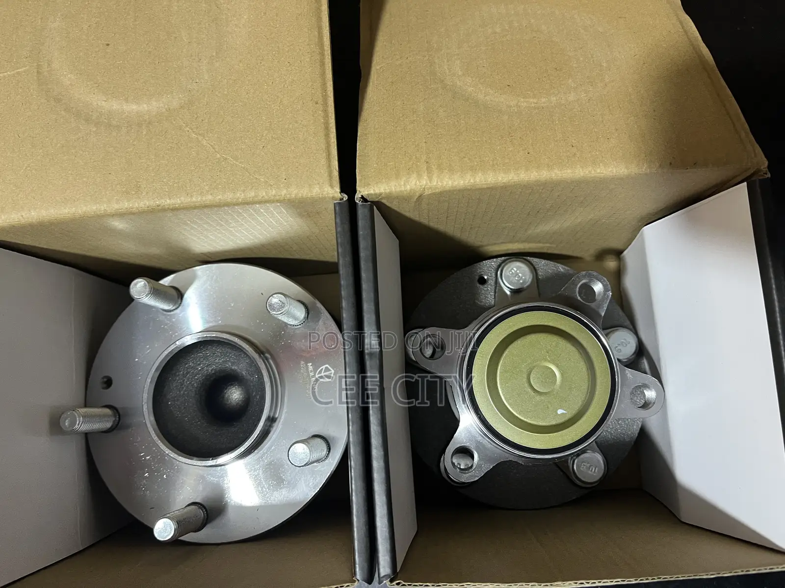 Honda Civic 2016-2023 Back Hub