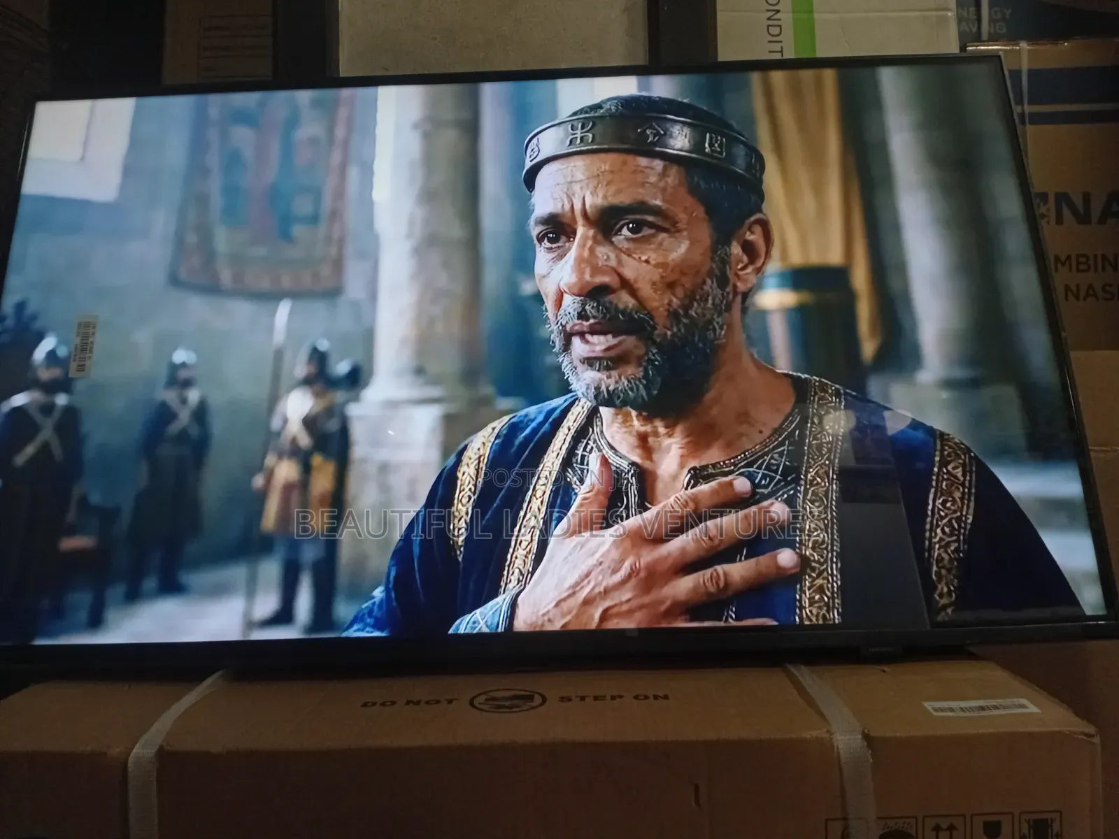 Samsung 43-Inch Smart Screen Tv for Movies Gaming