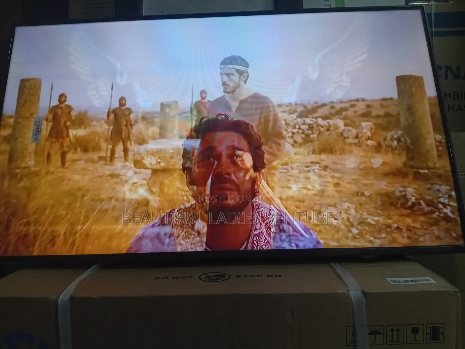 Samsung 43” Smart Entertainment Tv With Crystal Display