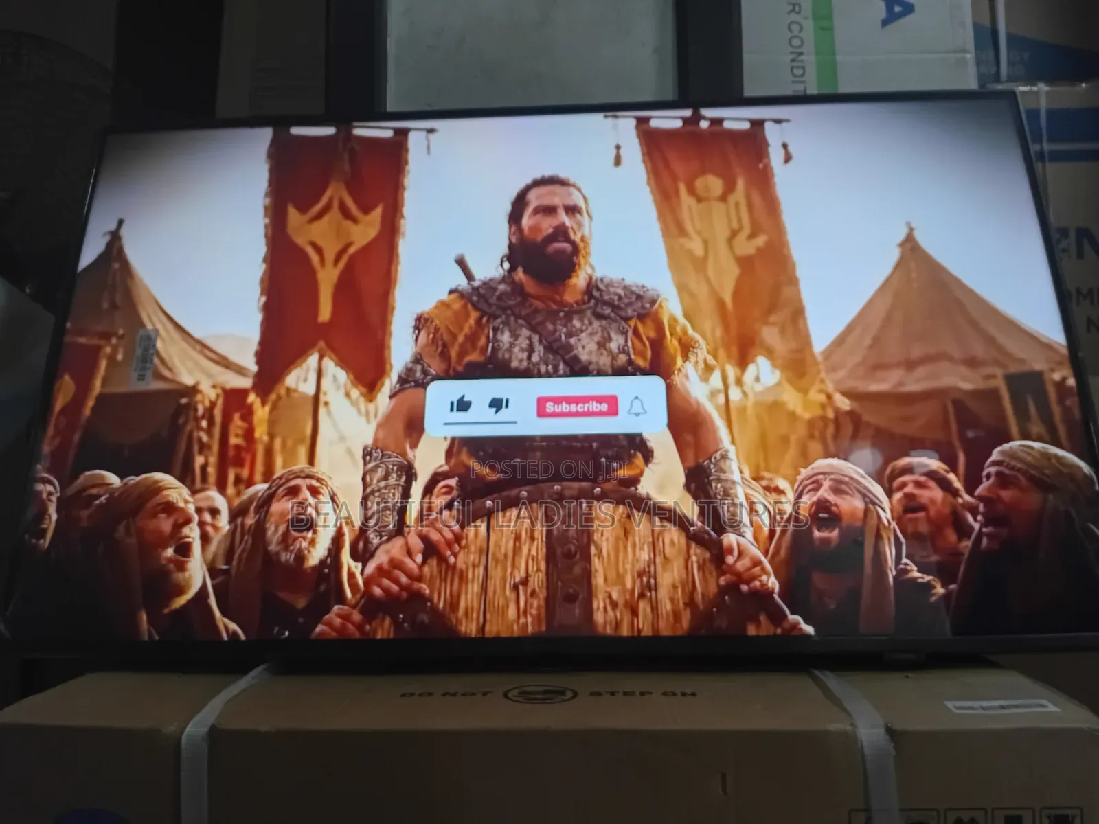 Samsung 43-Inch Smart Television – Perfect for Any Space