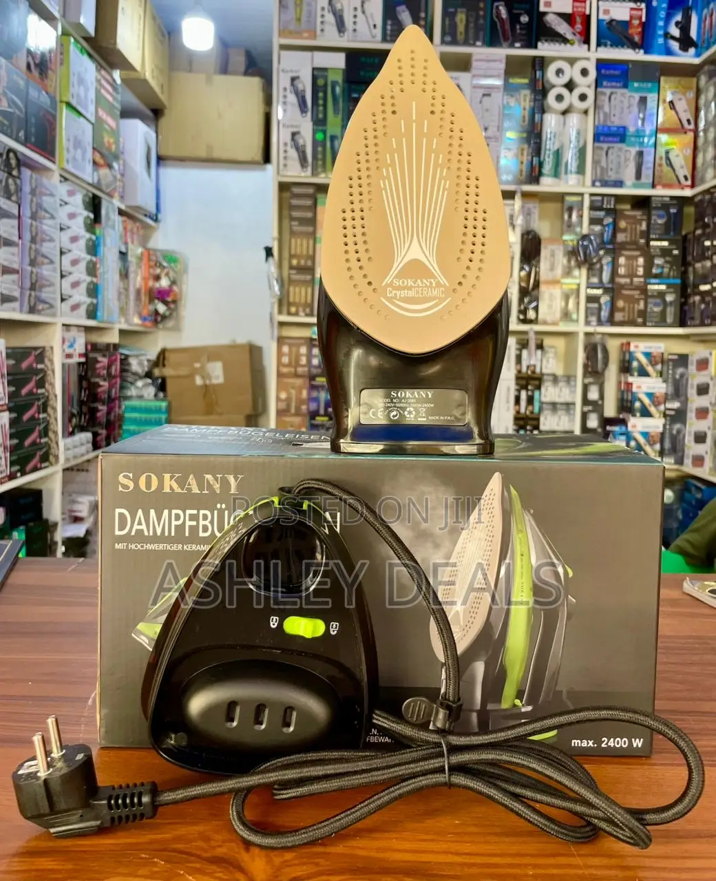 Sokany Cordless 2400w Steam Iron in Green and Black.