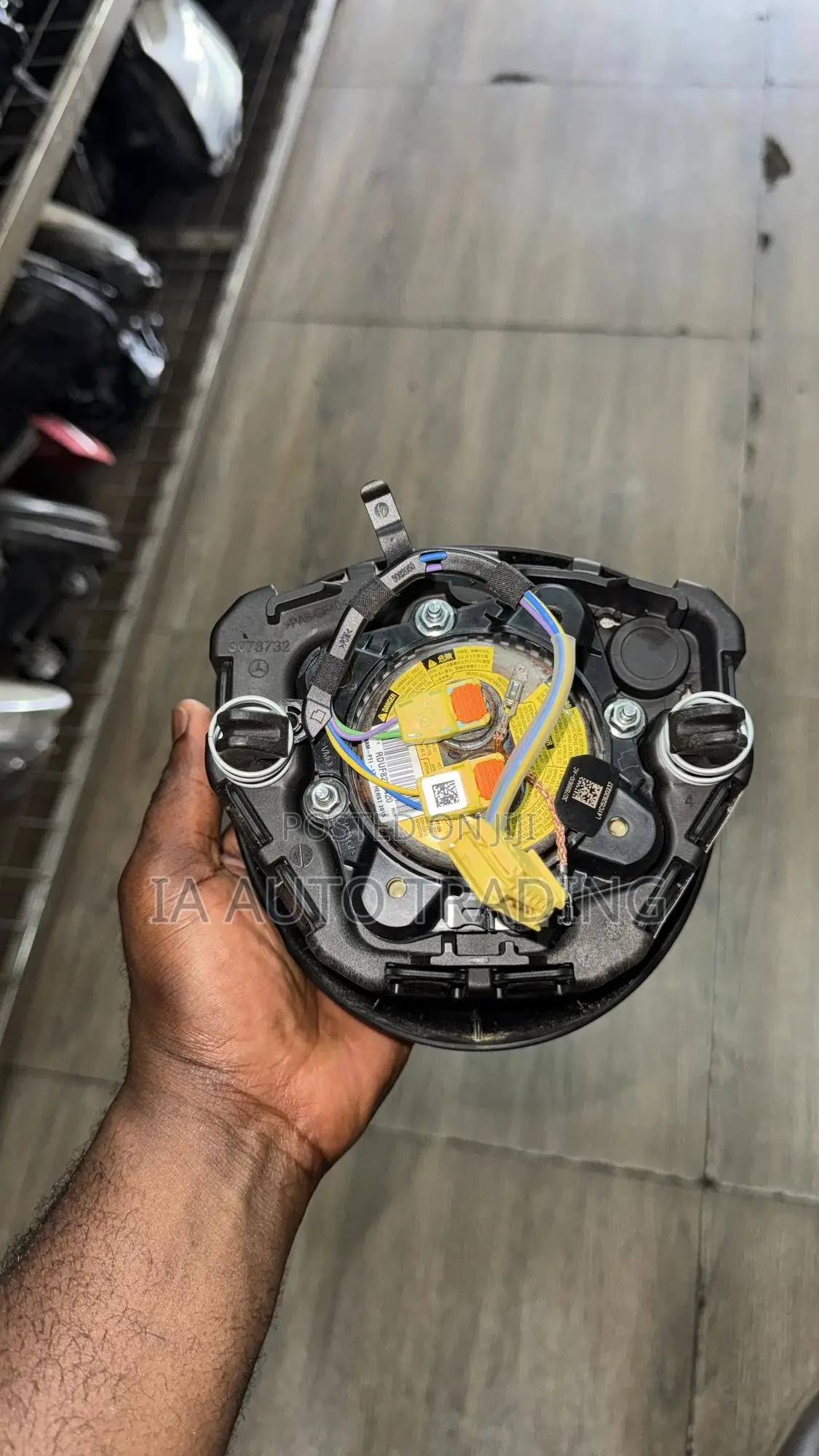 Mercedes Benz 2015-2018 Steer Airbags