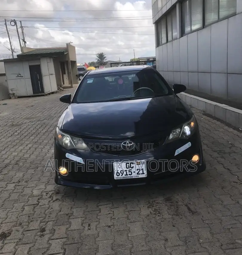 Toyota Camry 2014 Black