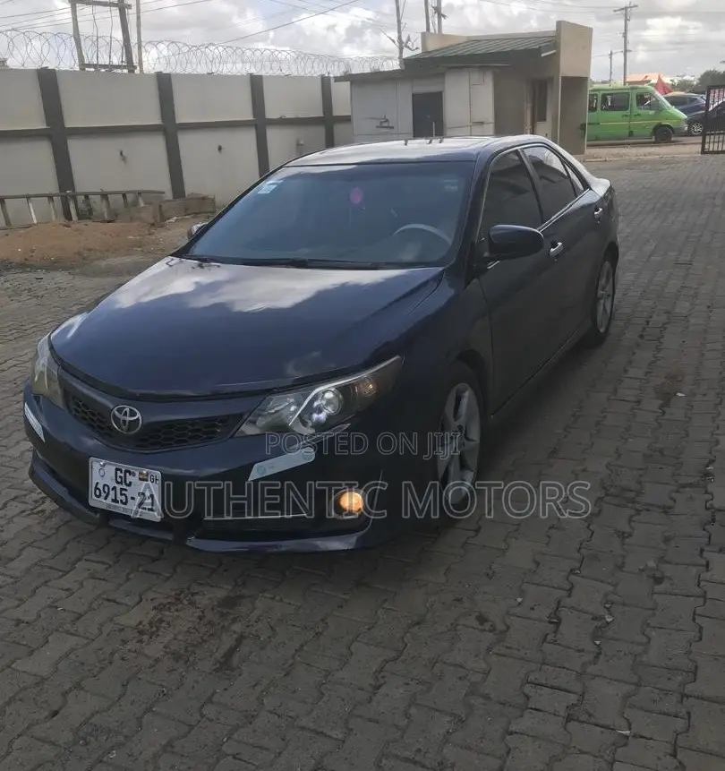 Toyota Camry 2014 Black