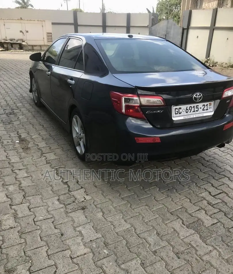 Toyota Camry 2014 Black