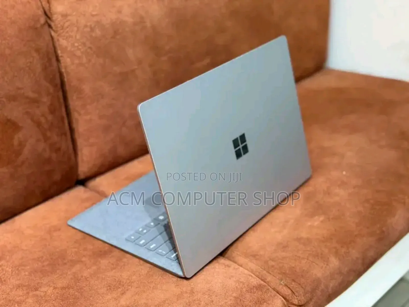 New Laptop Microsoft Surface Laptop 16GB Intel Core i7 SSD 512GB
