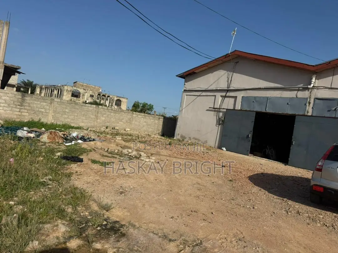 350 SQM Warehouse for Rent at Weija