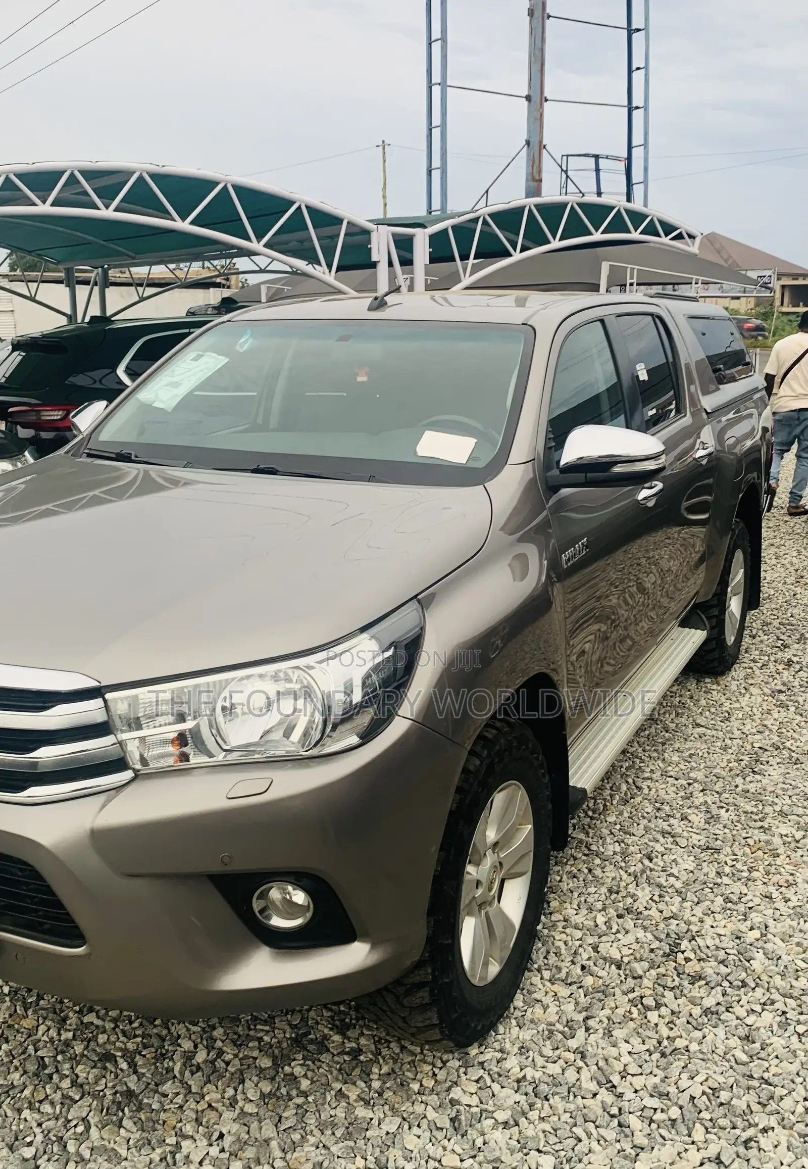 Toyota Hilux Revo Double Cab Deisel 2.4 AWD 2017 Gray