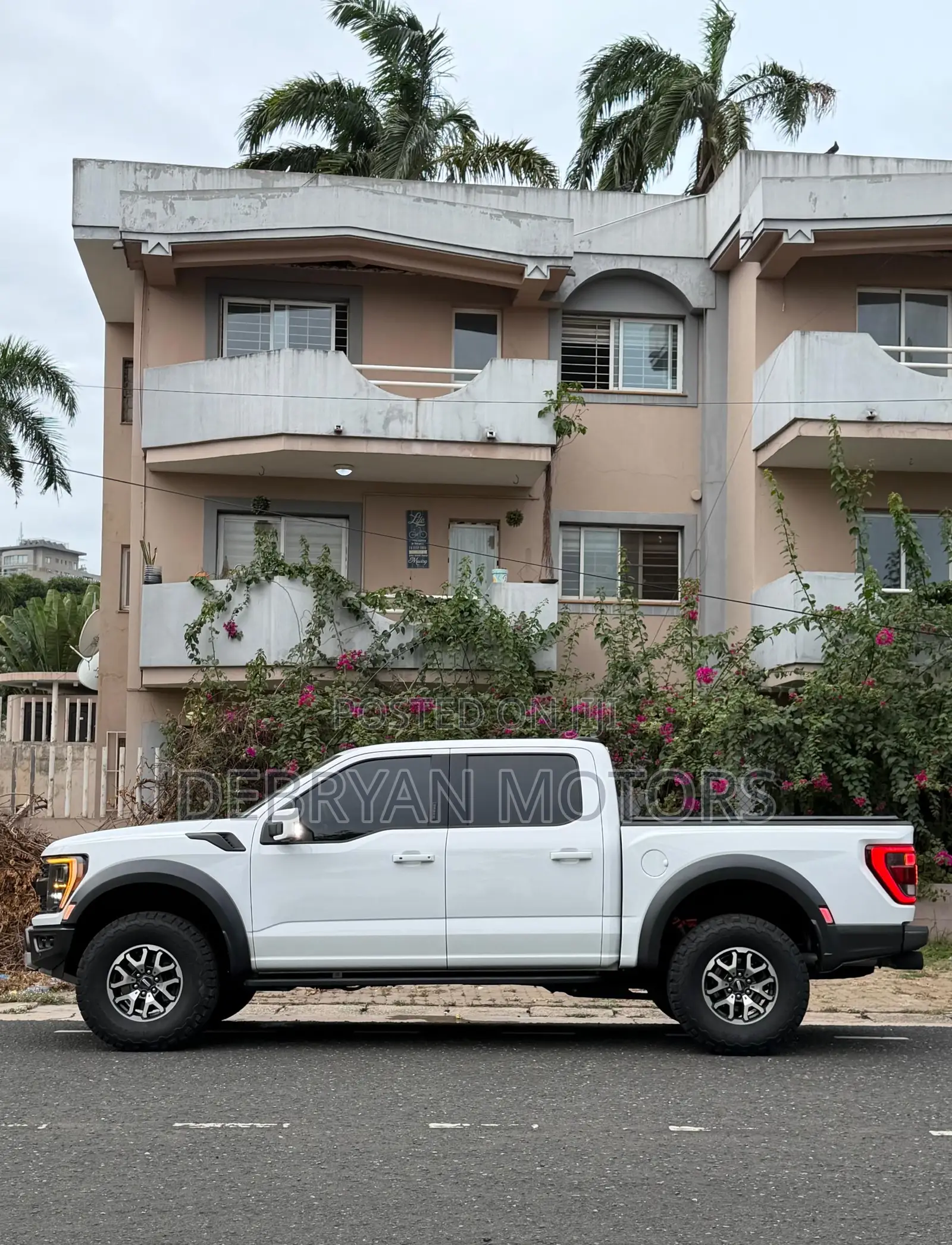 Ford F-150 Raptor 2023 White