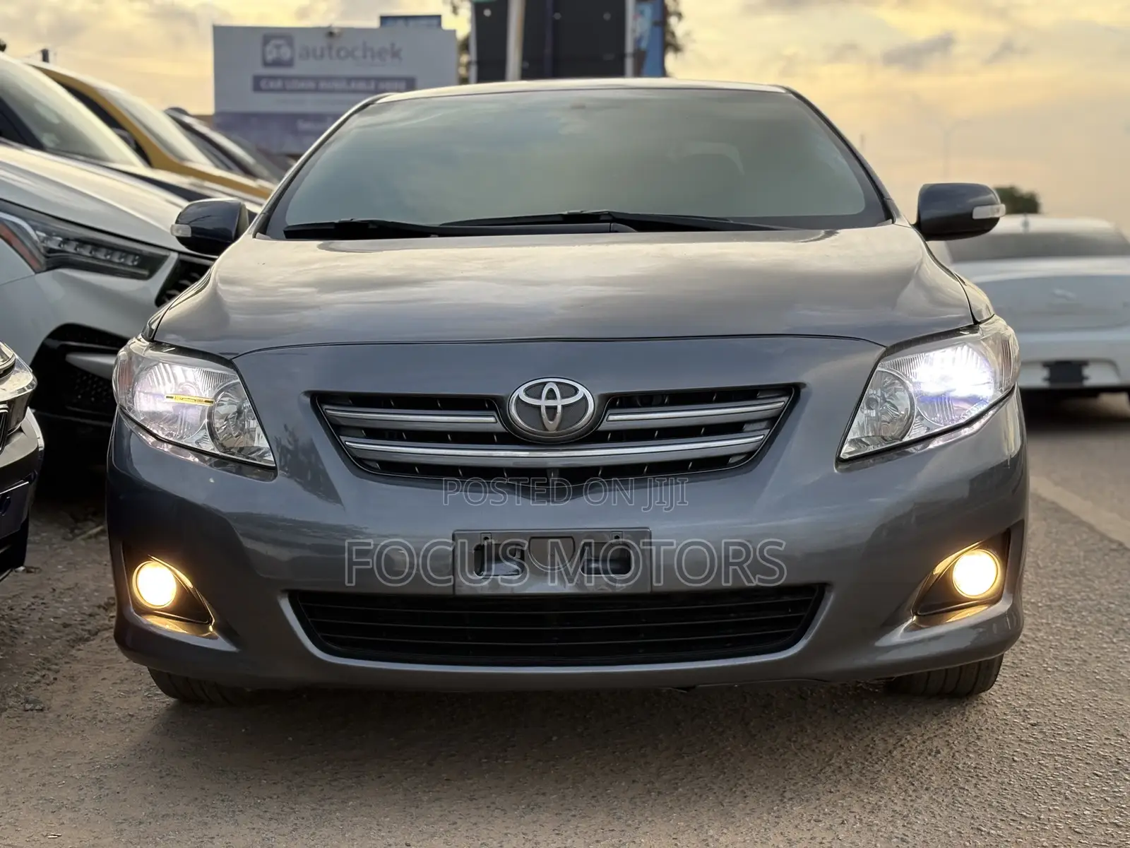 Toyota Corolla LE 4dr Sedan (1.8L 4cyl 4A) 2010 Gray