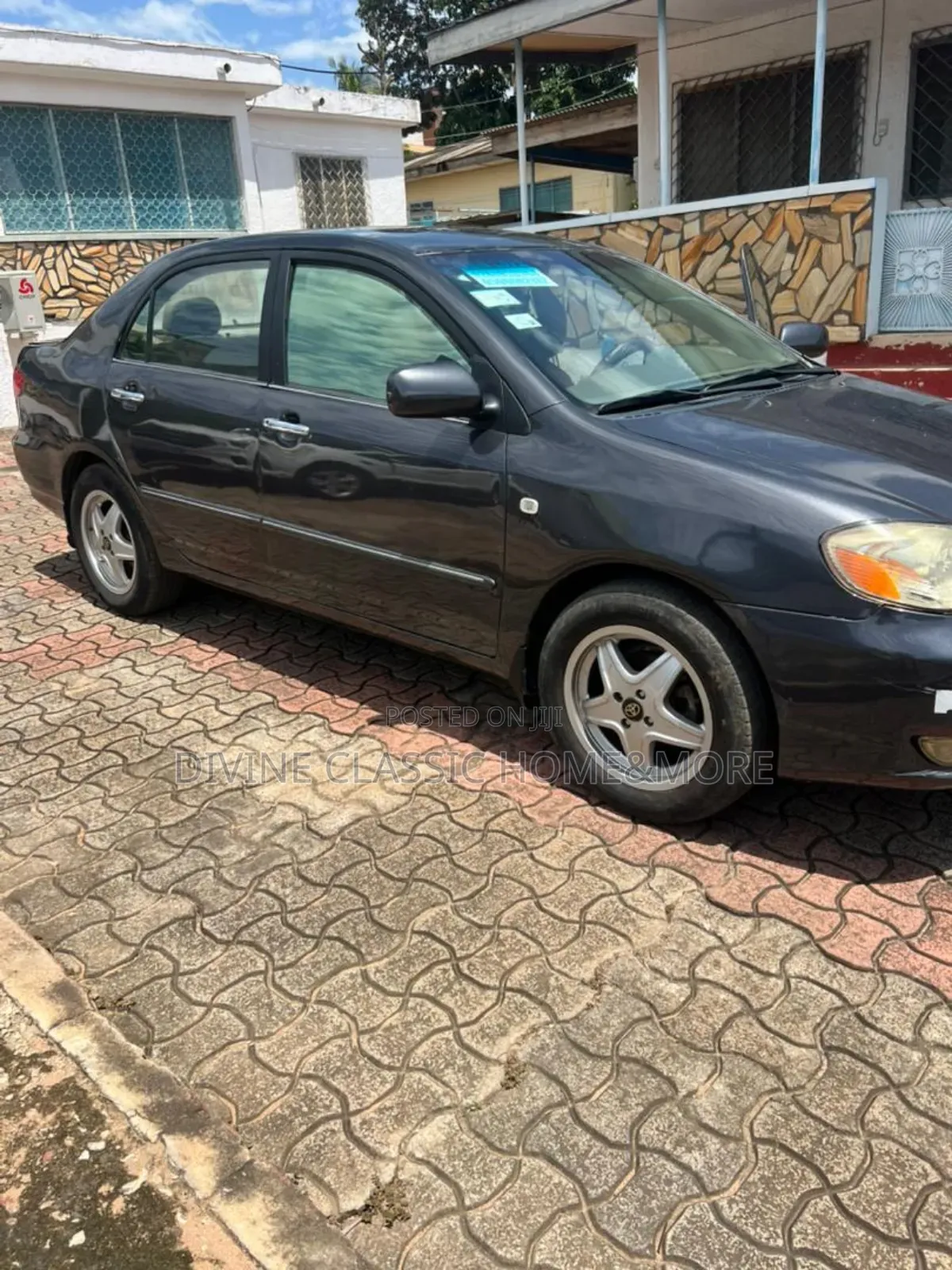 Toyota Corolla 2010 Gray