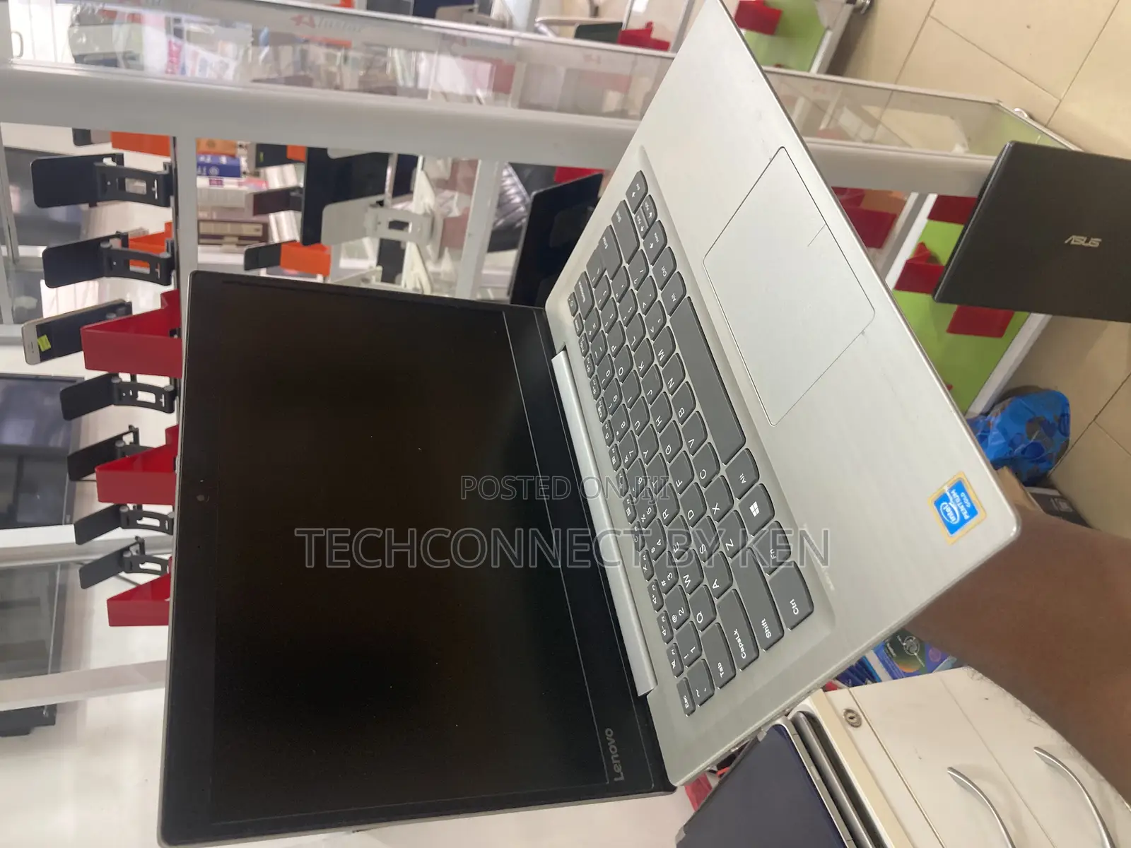 Laptop Lenovo IdeaPad S145 4GB Intel SSD 128GB