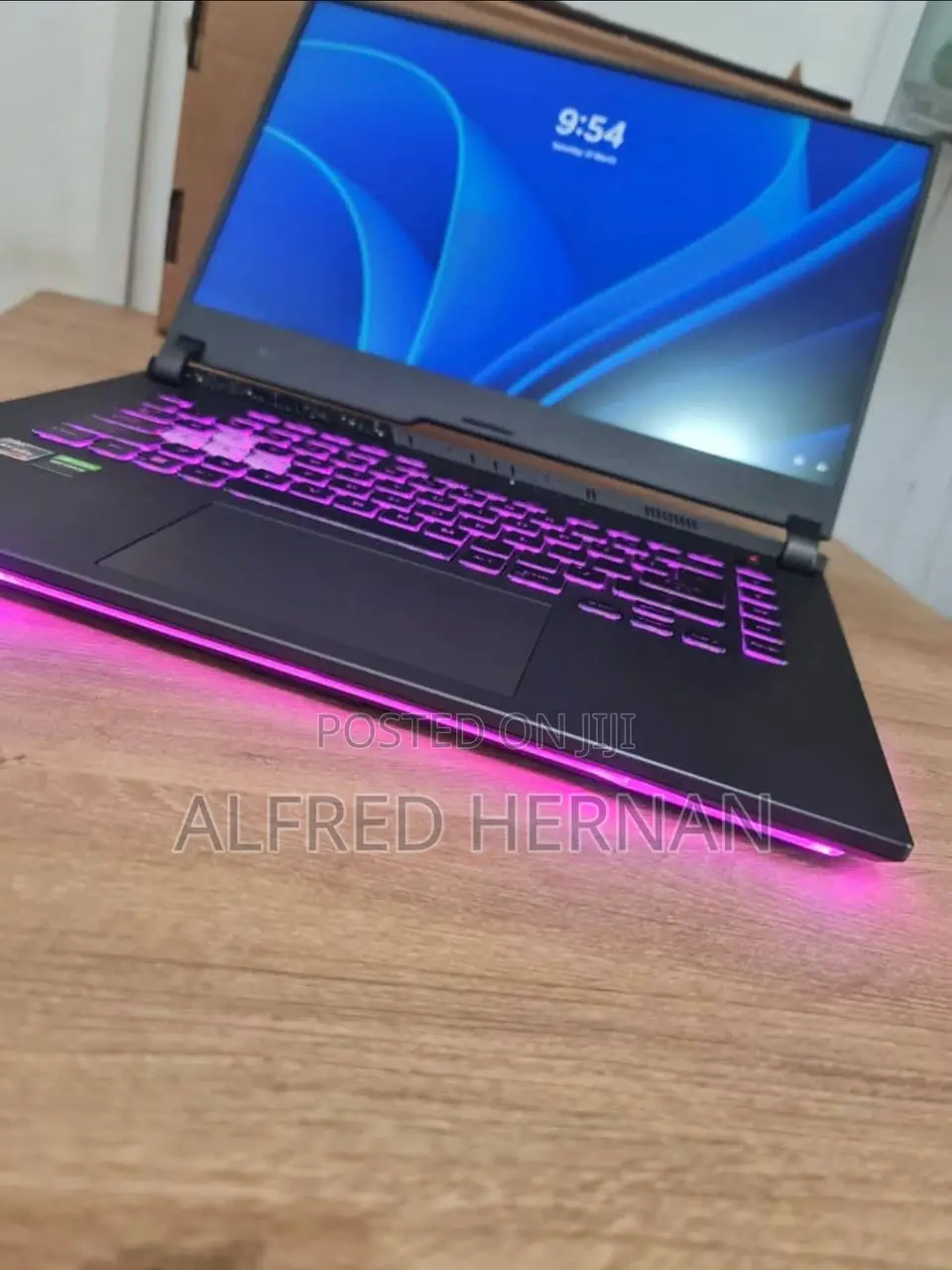 Laptop Asus ROG Strix G15 16GB AMD Ryzen 7 SSD 1T
