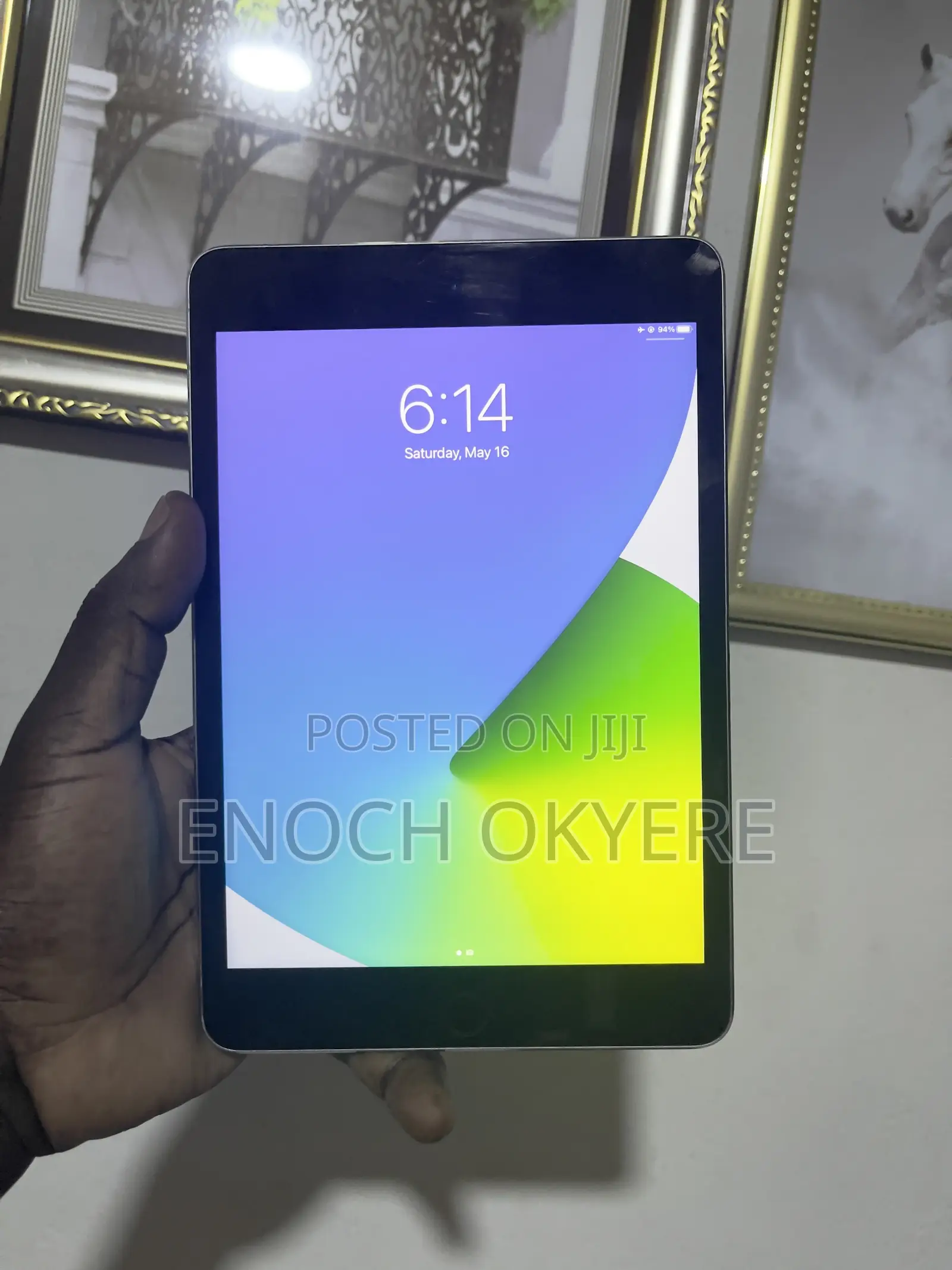 Apple iPad mini 4 32 GB Gray