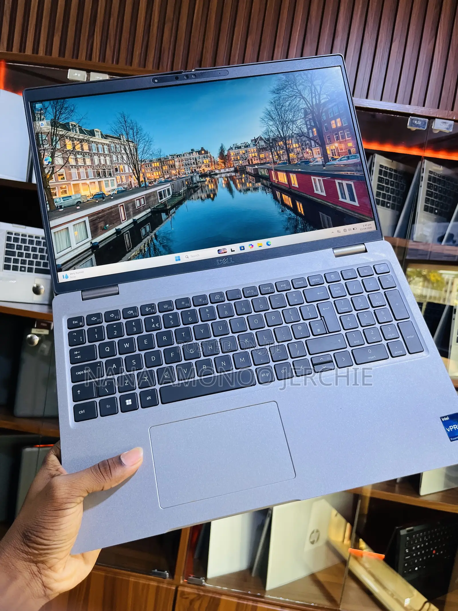Laptop Dell Precision 3570 16GB Intel Core i7 SSD 256GB