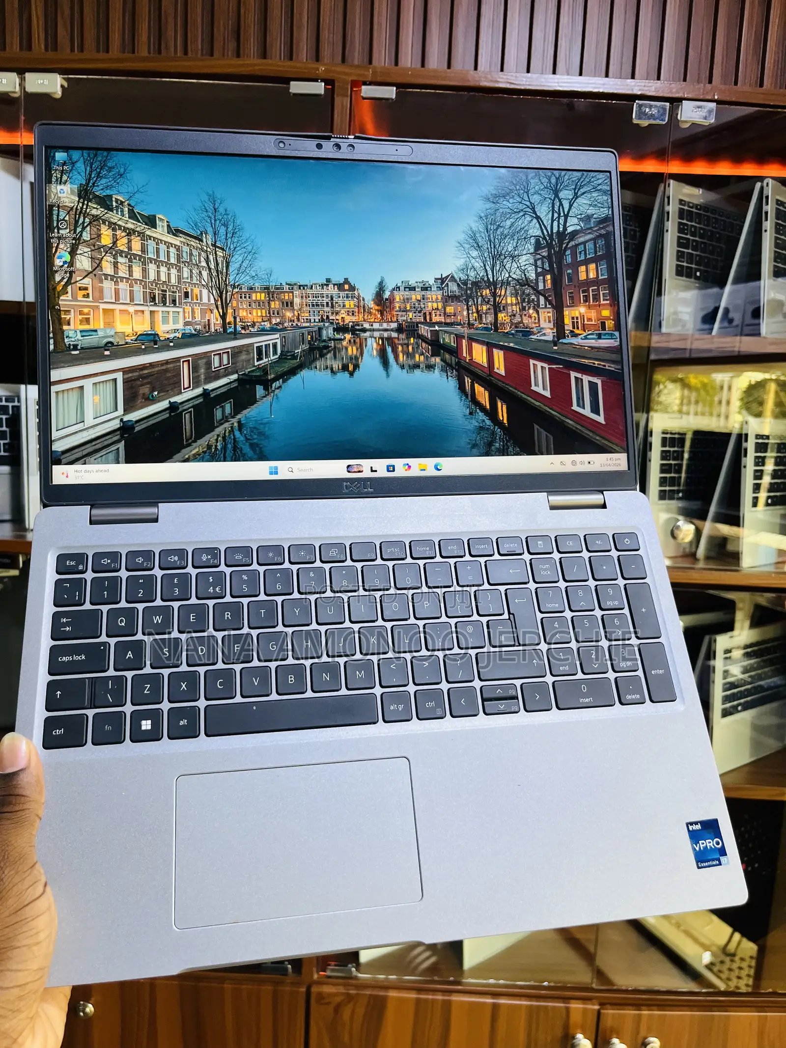 Laptop Dell Precision 3570 16GB Intel Core i7 SSD 256GB