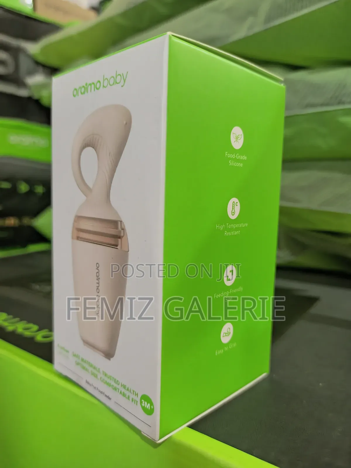 Oraimo Fruitease Food Grade Silicone Fruit Food Feeder