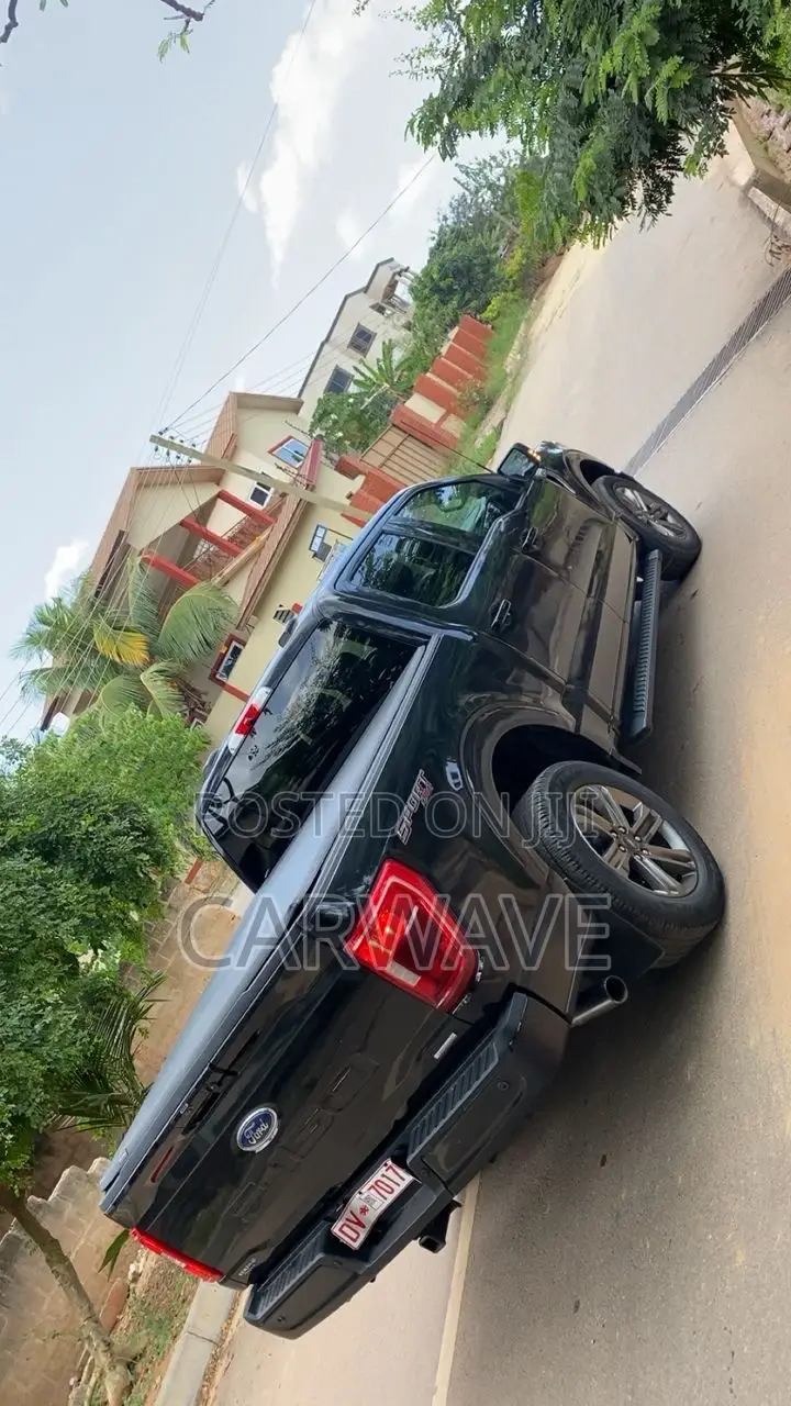 Ford F-150 XLT 2021 Black