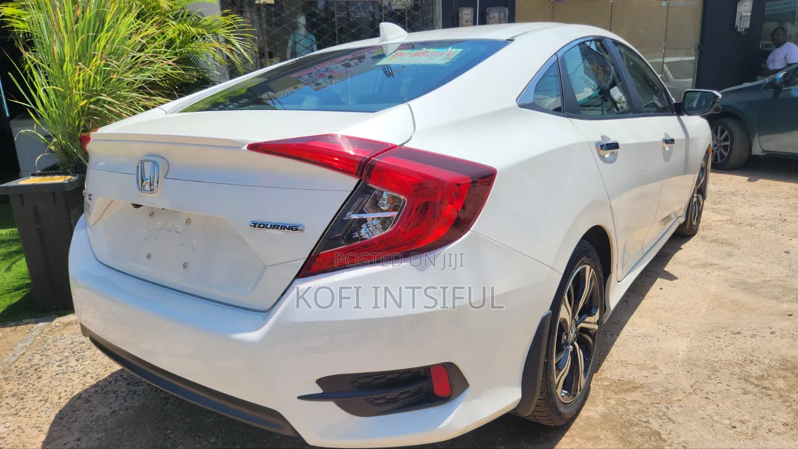 Honda Civic Touring Sedan 2018 White