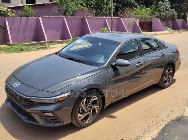 Hyundai Elantra SE 2024 Gray