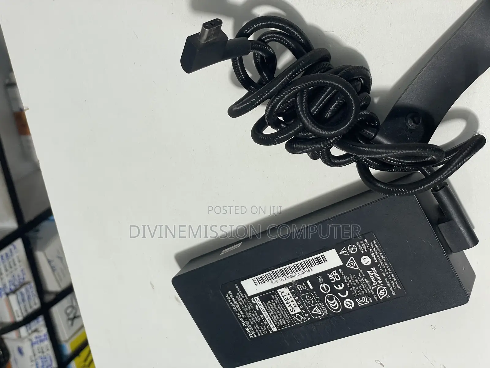 Razor Blade Laptop Ac Charger/Adapter 230w. Uk Used