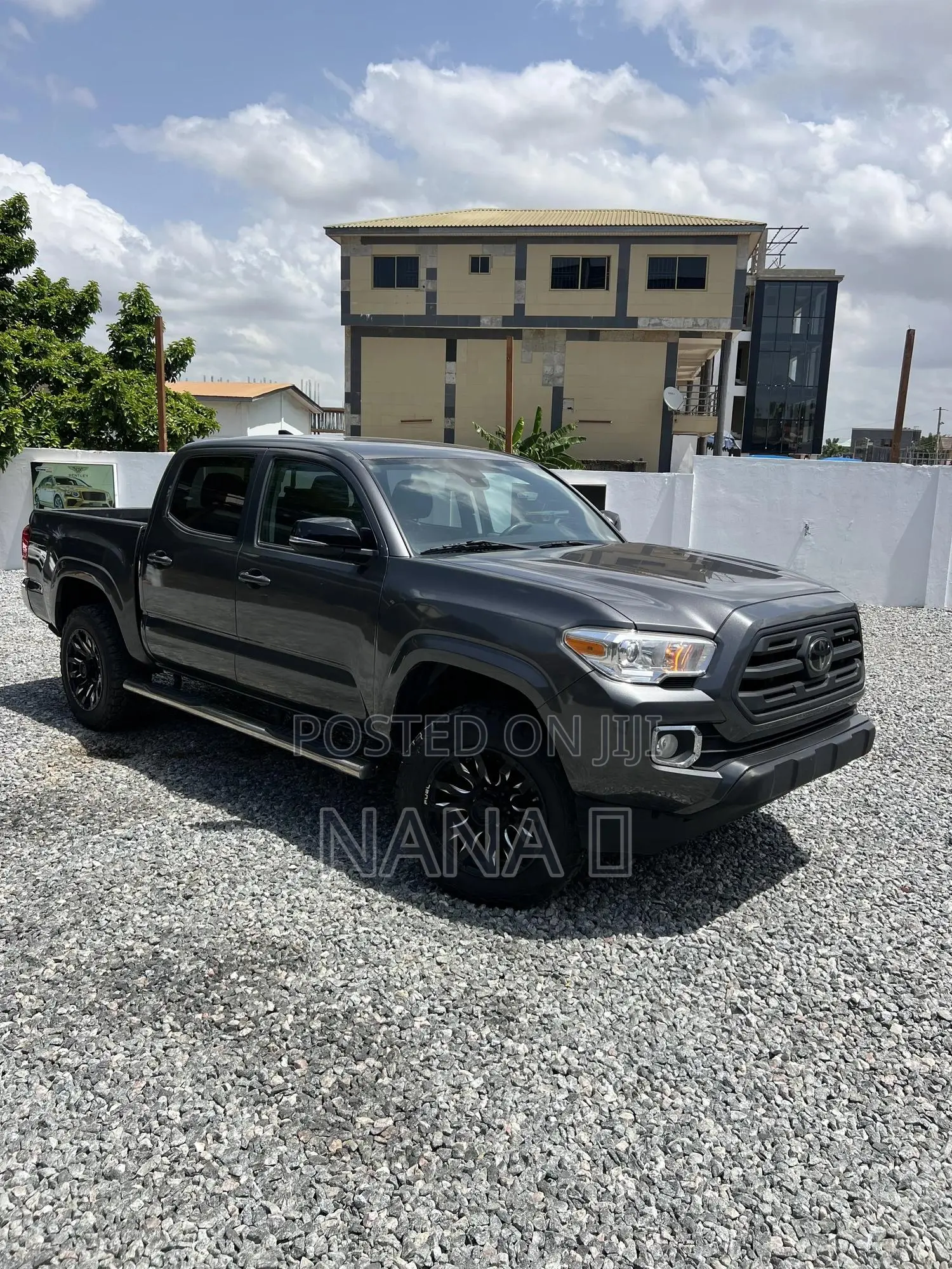 Toyota Tacoma 2019 Gray