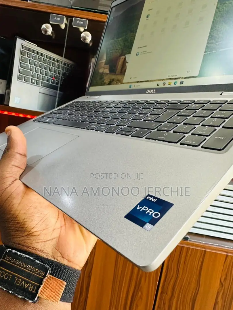 Laptop Dell Latitude 5530 8GB Intel Core i5 SSD 256GB