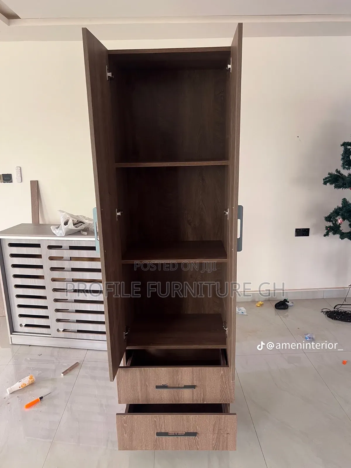 Laminated Single Wardrobe With Two Doors
