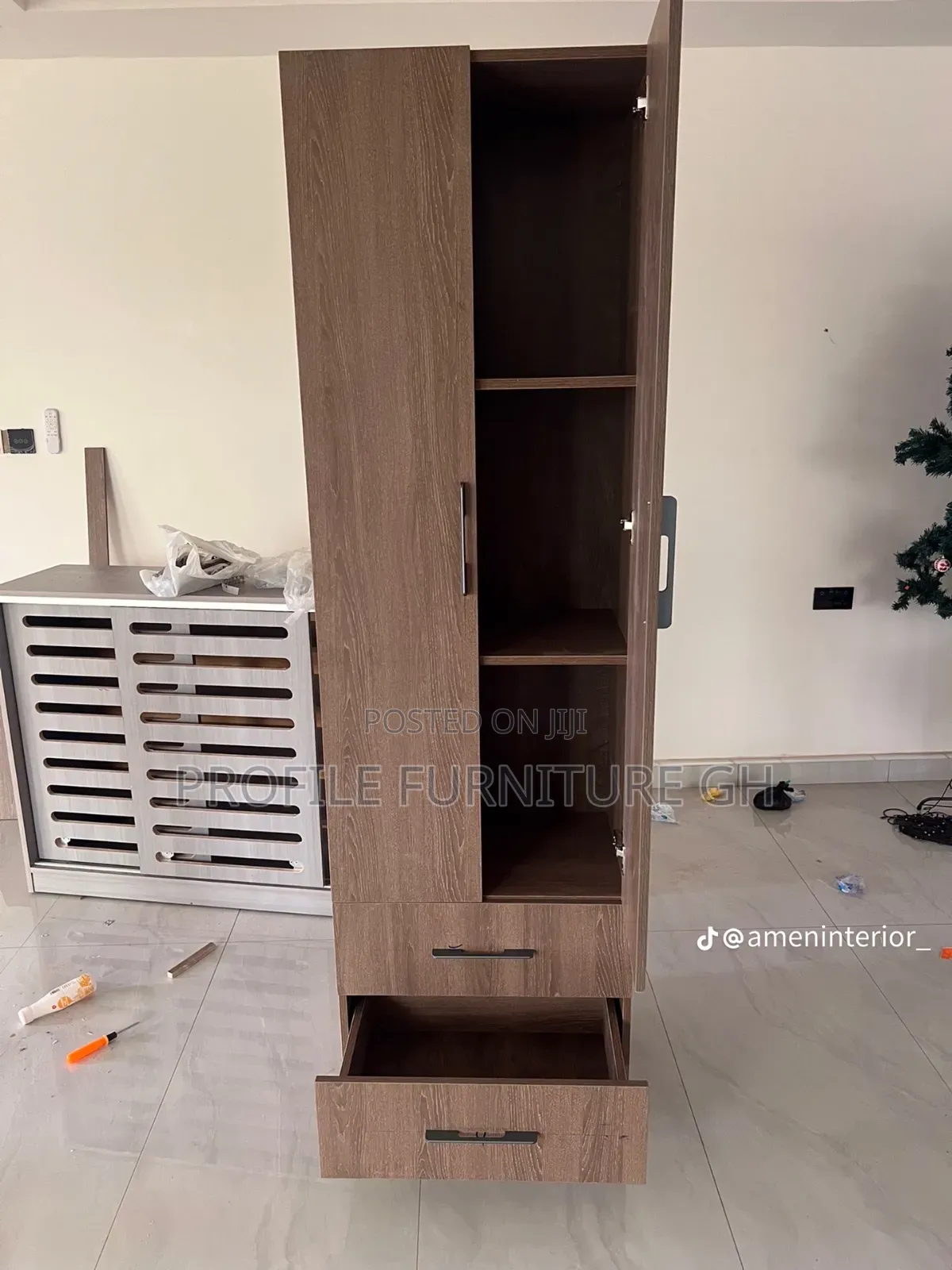 Laminated Single Wardrobe With Two Doors