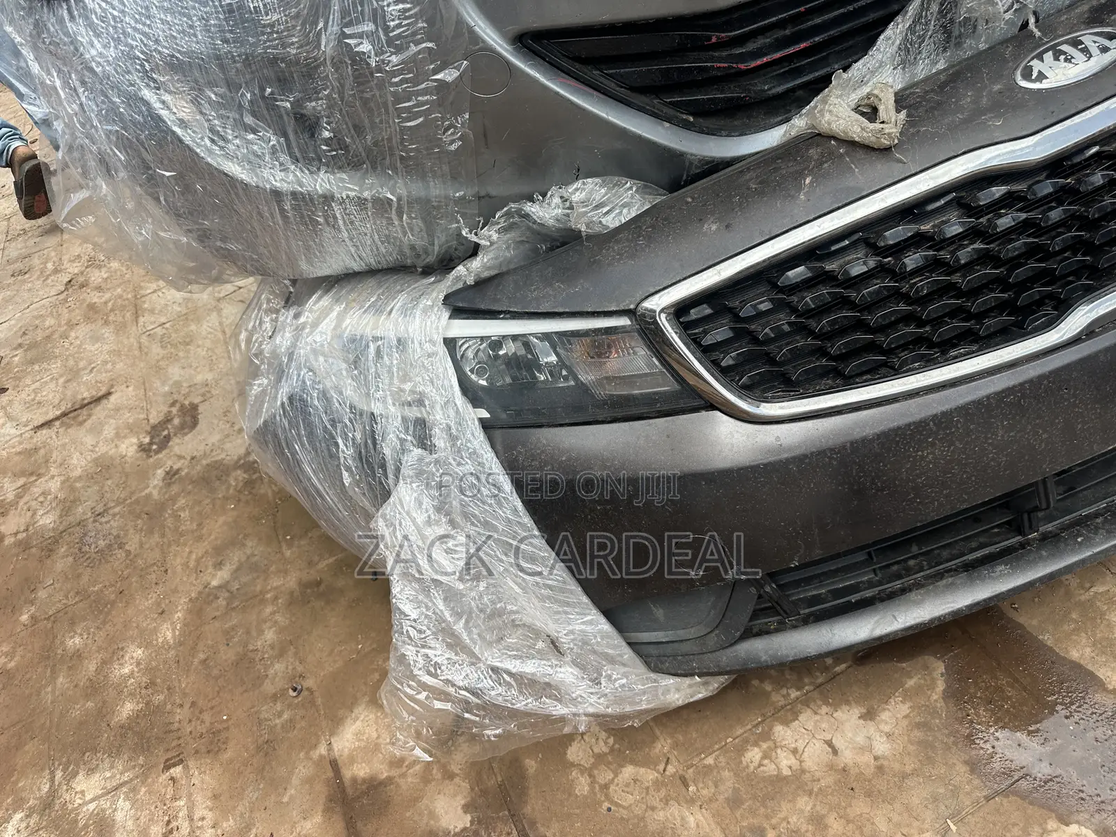 Kia Forte 2017-2019 Front Cut Available