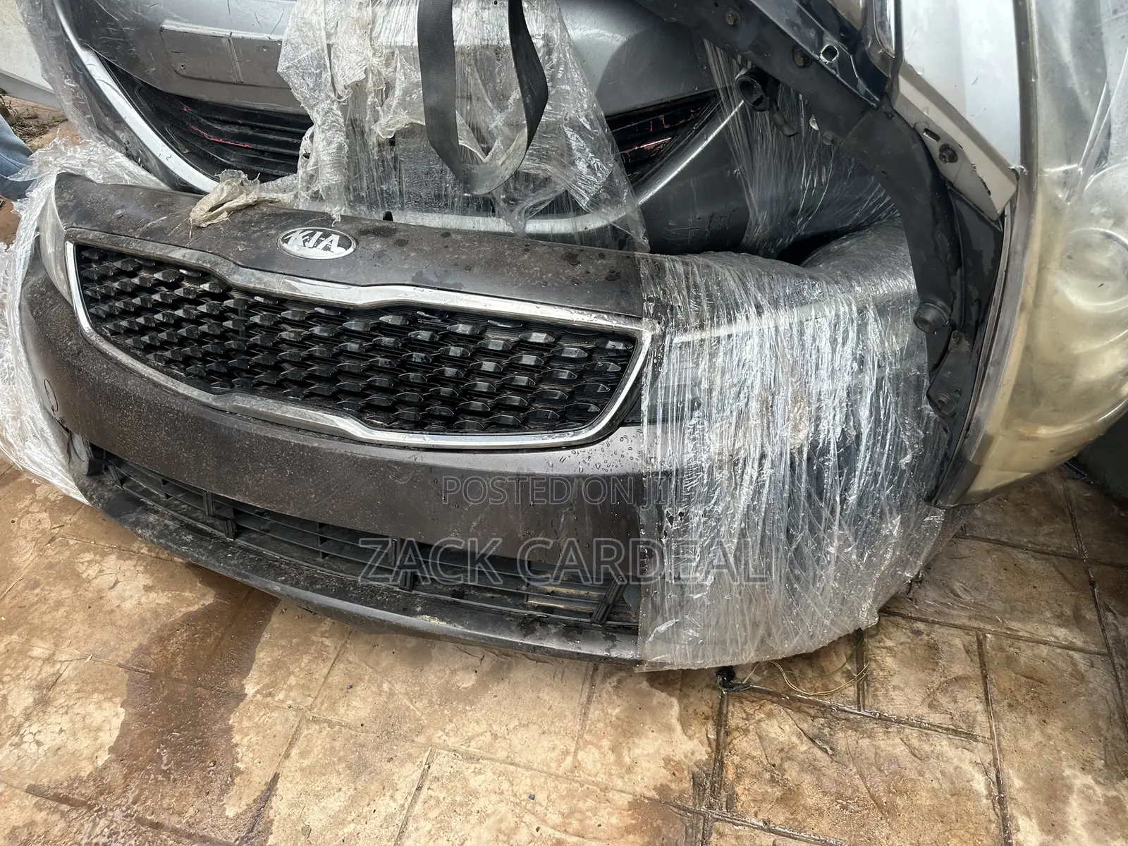Kia Forte 2017-2019 Front Cut Available