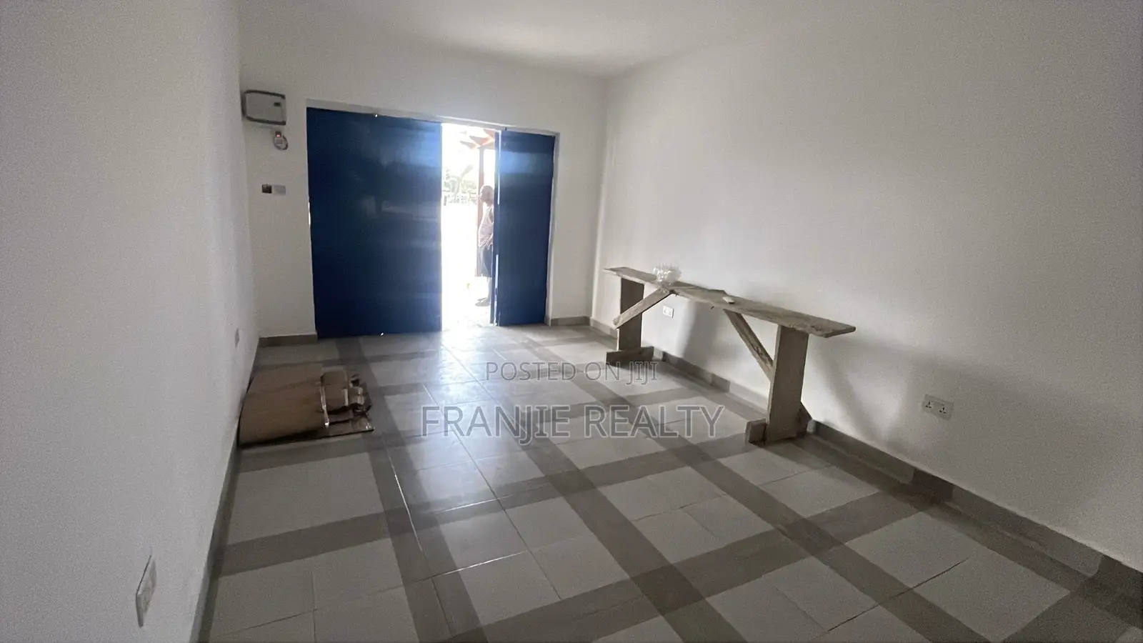 Shop/Office Spaces for Rent at Odorkor.