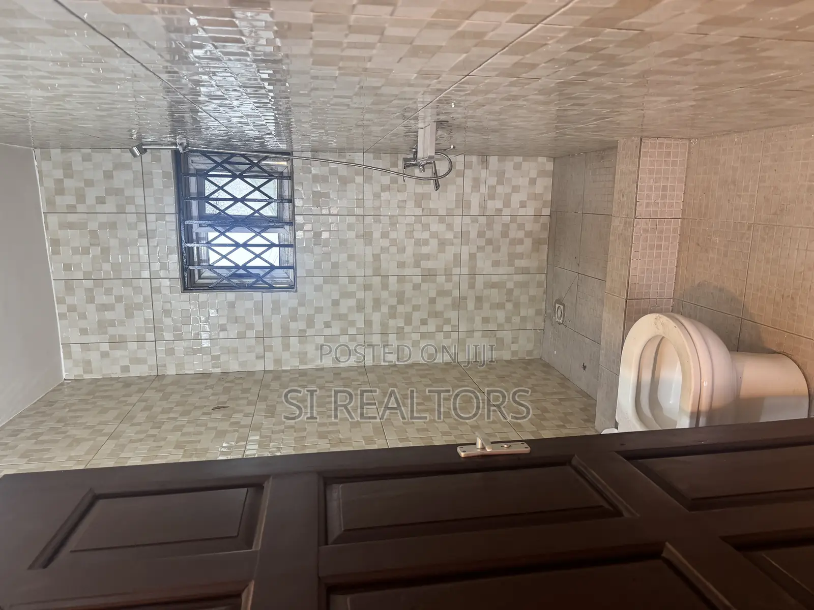 2bdrm Apartment in Community 16, Sakumono for rent