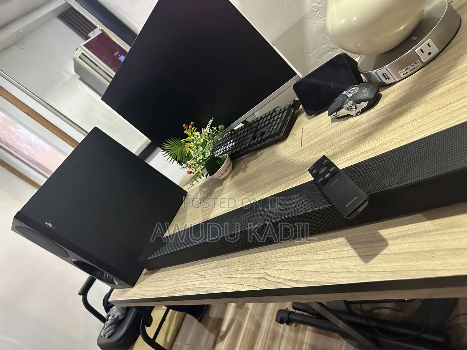Samsung Hw- M450 Soundbar