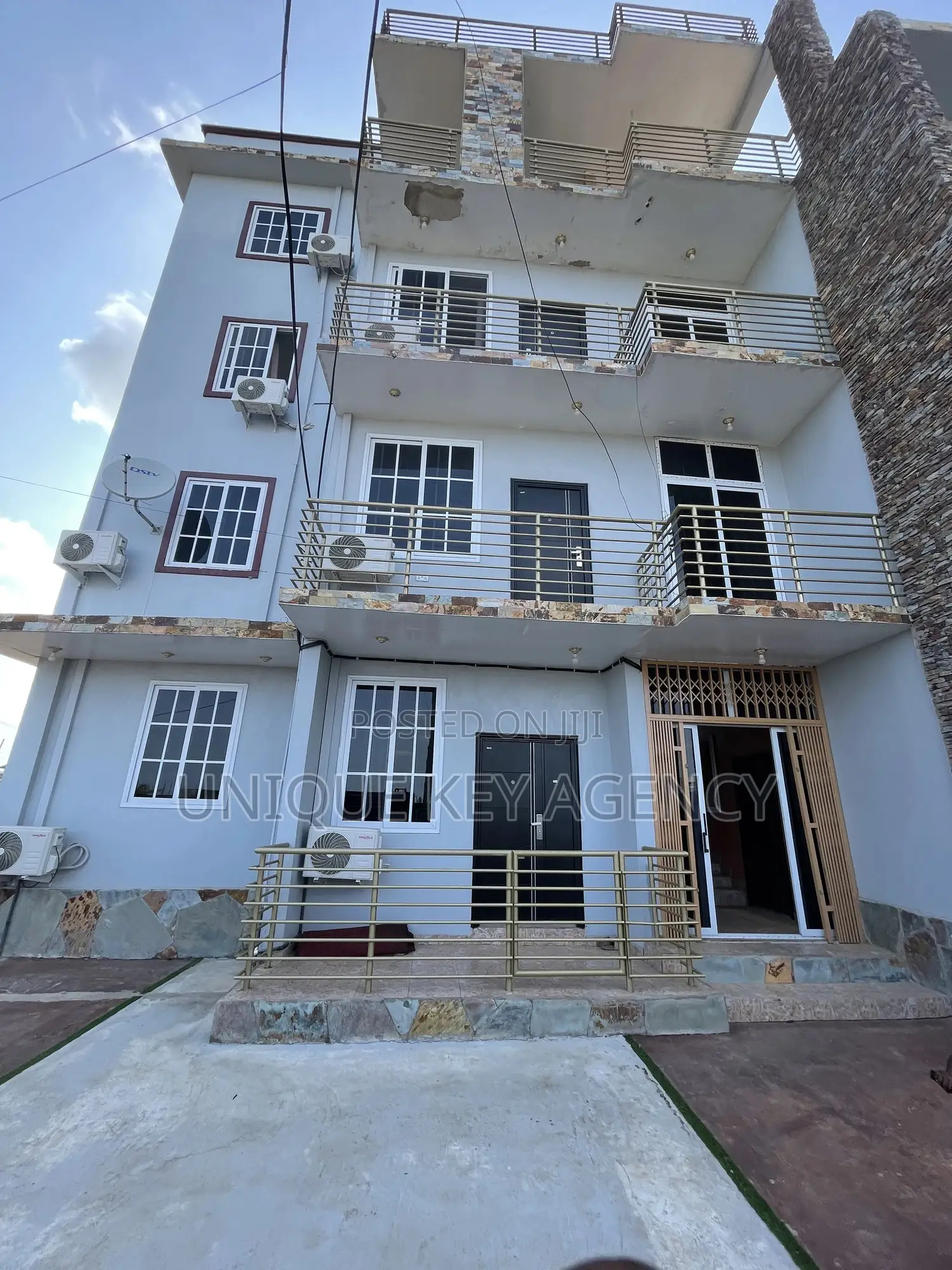 2bdrm Apartment in Unique Key Agency, Spintex for rent