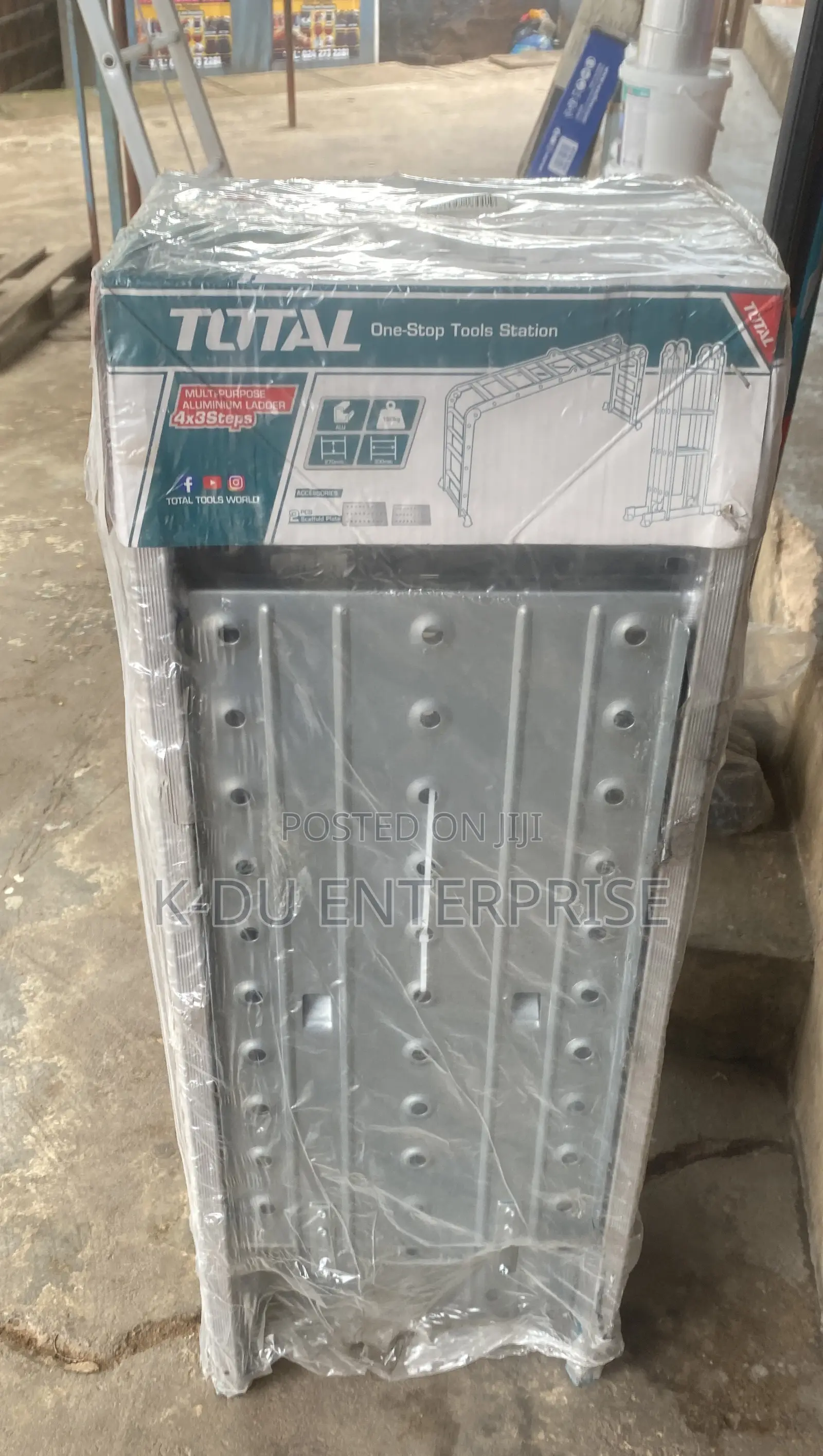 Total Aluminum Ladder 4x3