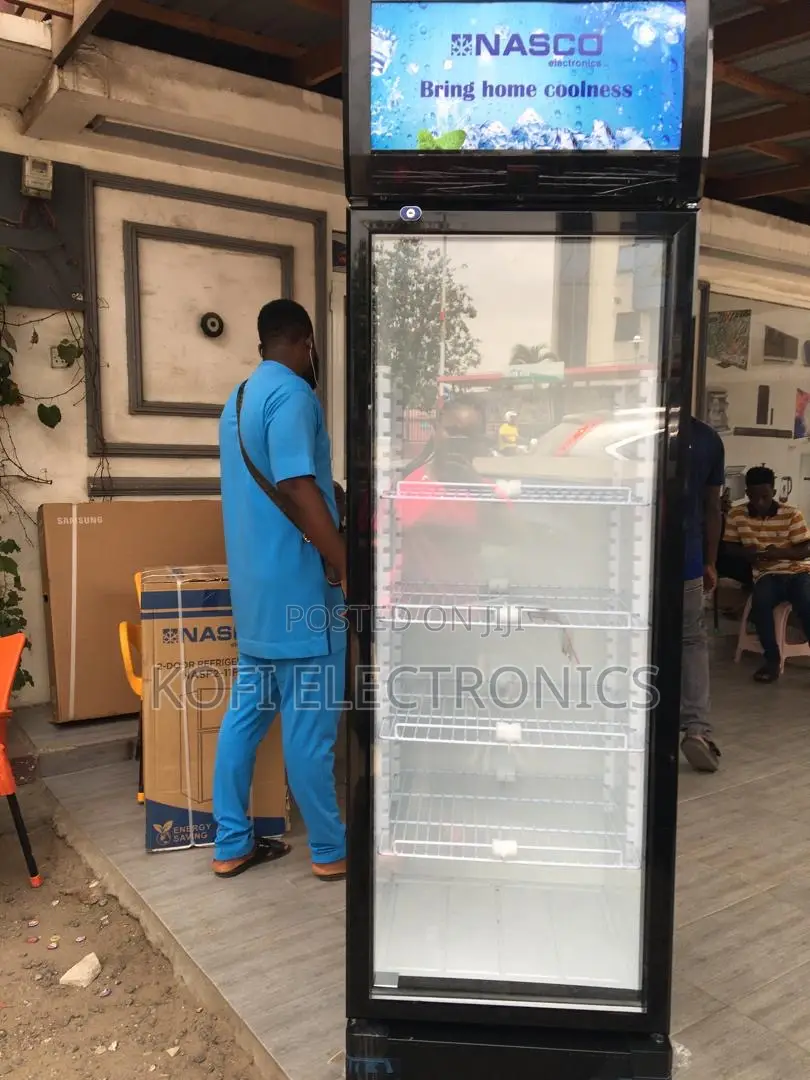 Nasco 288 L Commercial Showcase Refrigerator With Interior Light