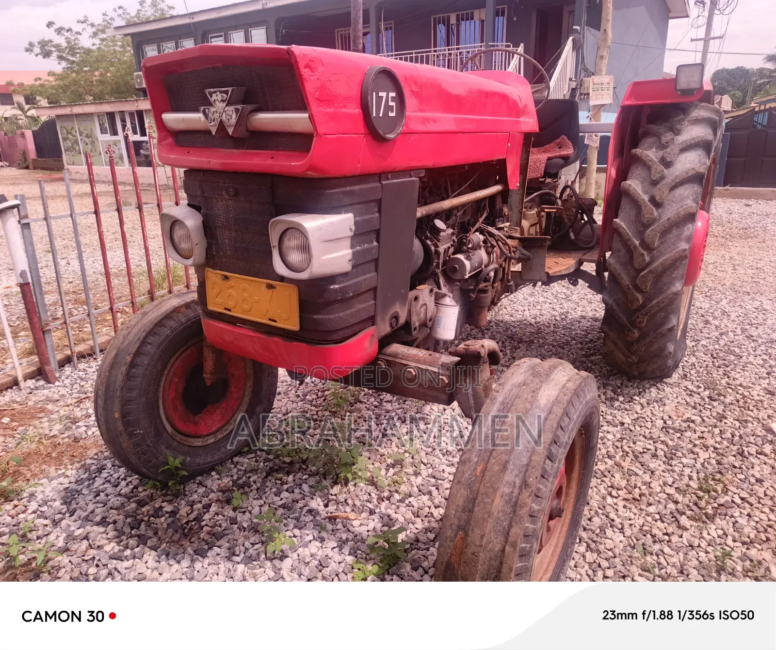 Force Traveller 1999 Red