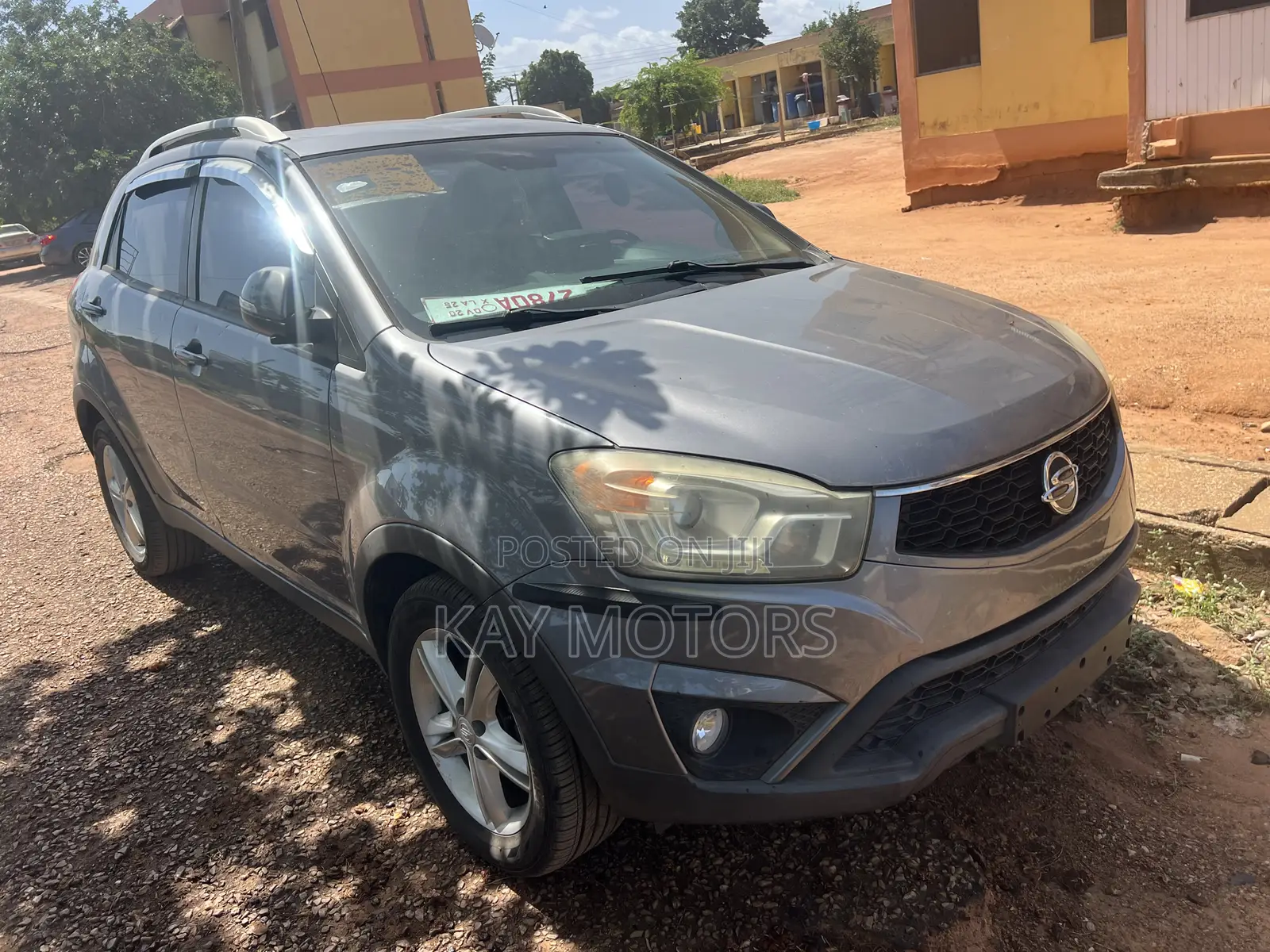 SsangYong Korando 2016 Brown