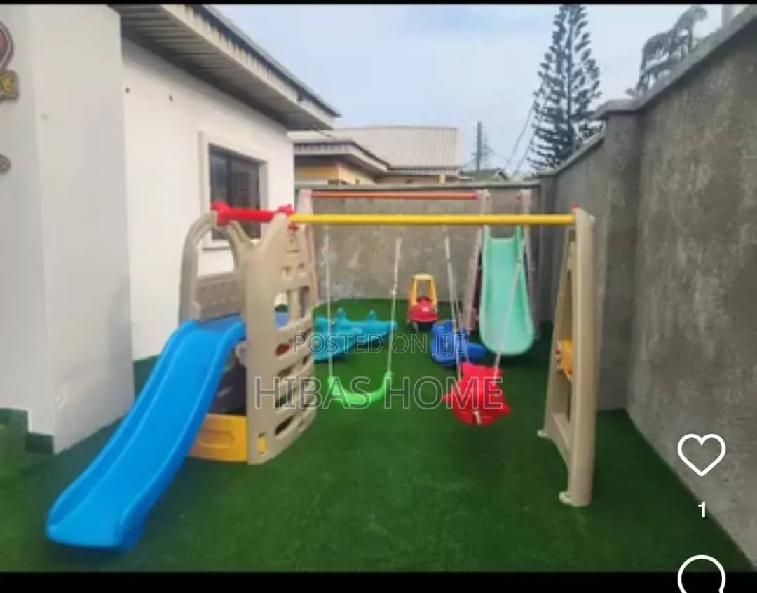 Step 2 Swing Set With Slide Playhouse Clubhouse Climbercm