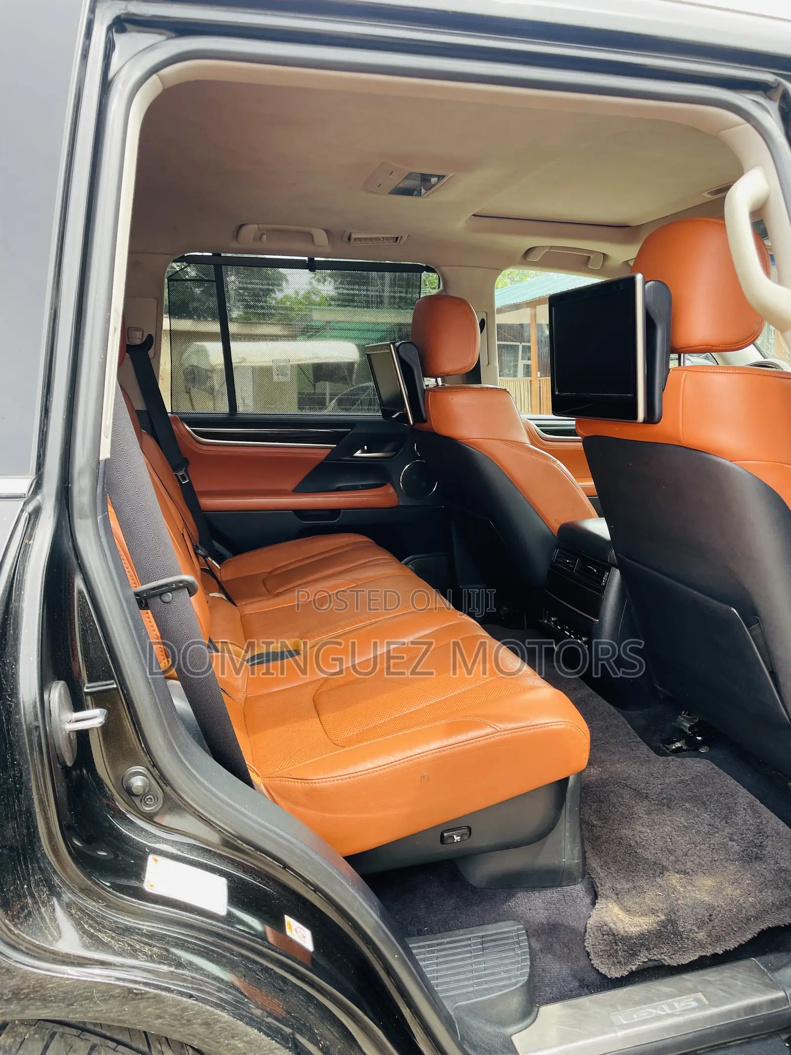 Lexus LX 570 AWD 2015 Black