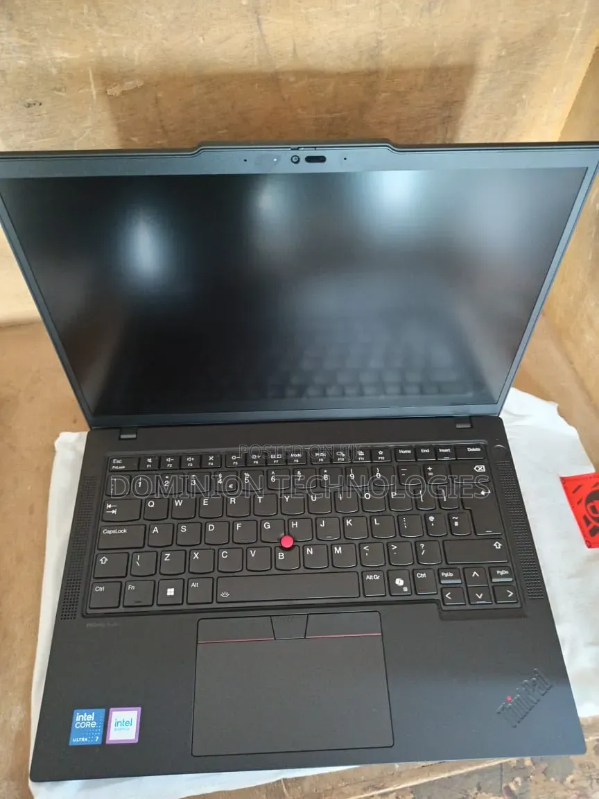 New Laptop Lenovo ThinkPad T14 16GB Intel Core Ultra 7 SSD 16 GB