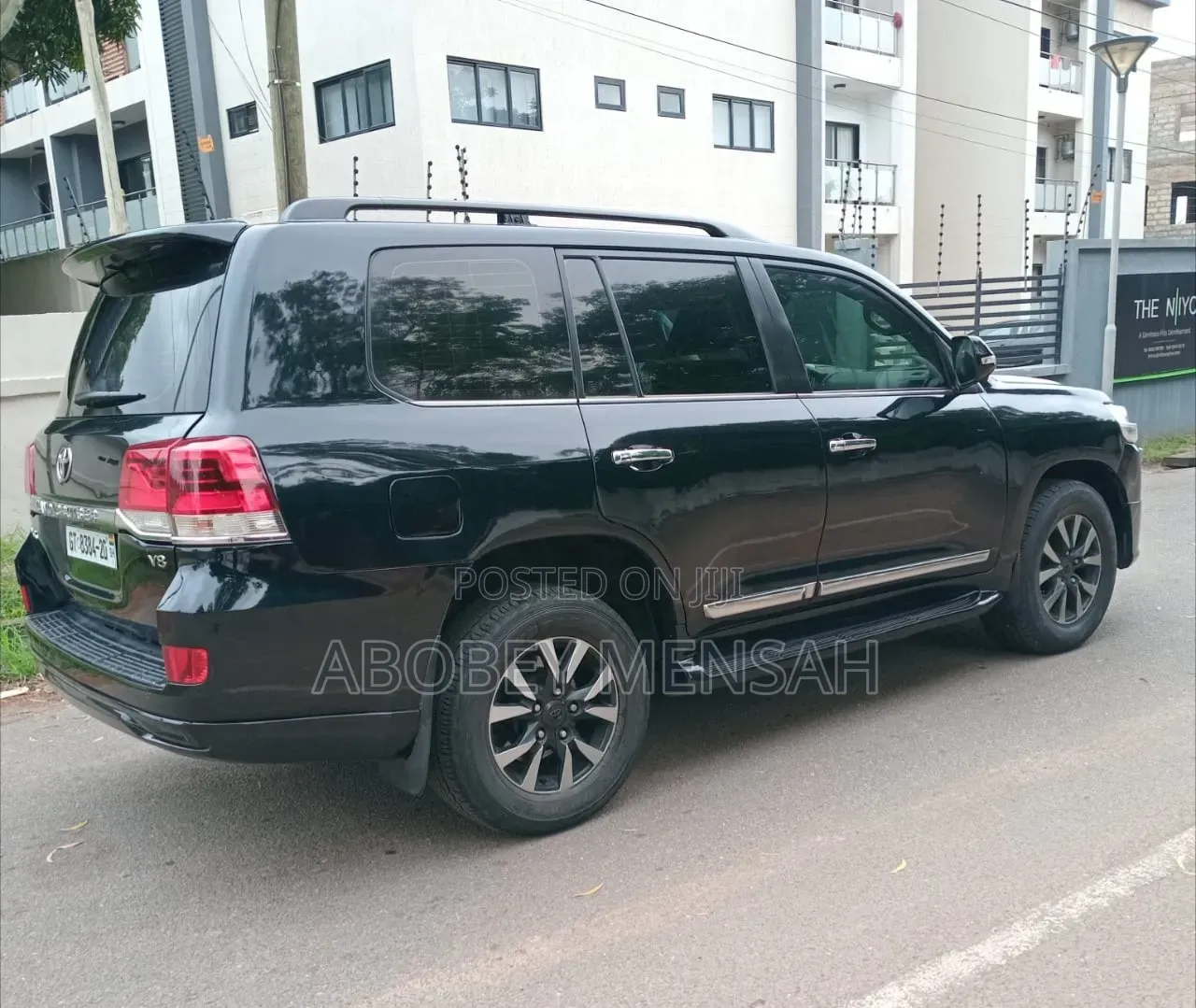 Toyota Land Cruiser 5.7 V8 VXR 2019 Black