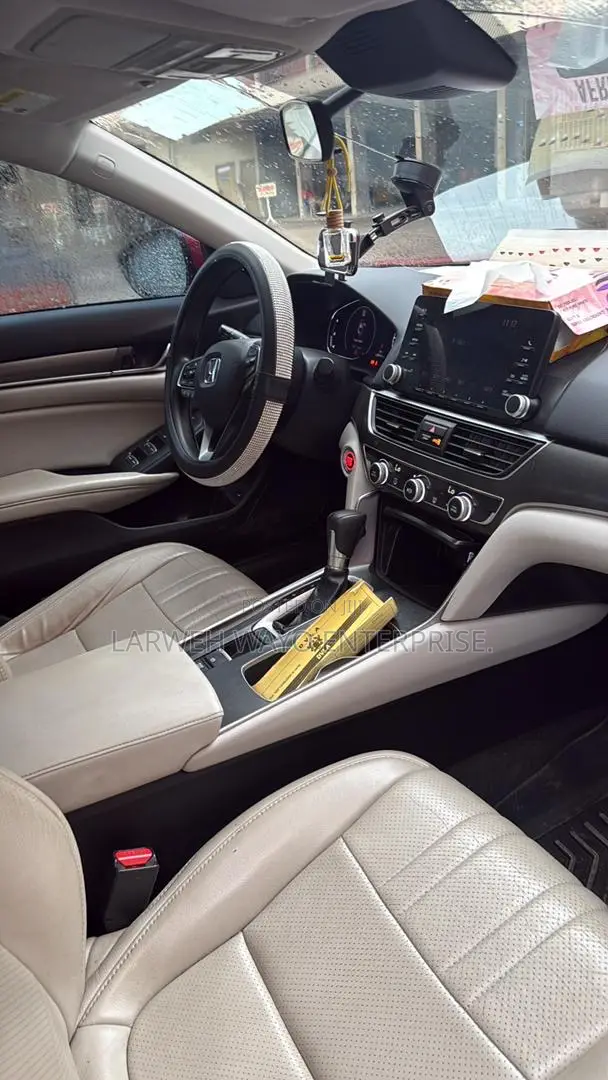 Honda Accord 2018 Red