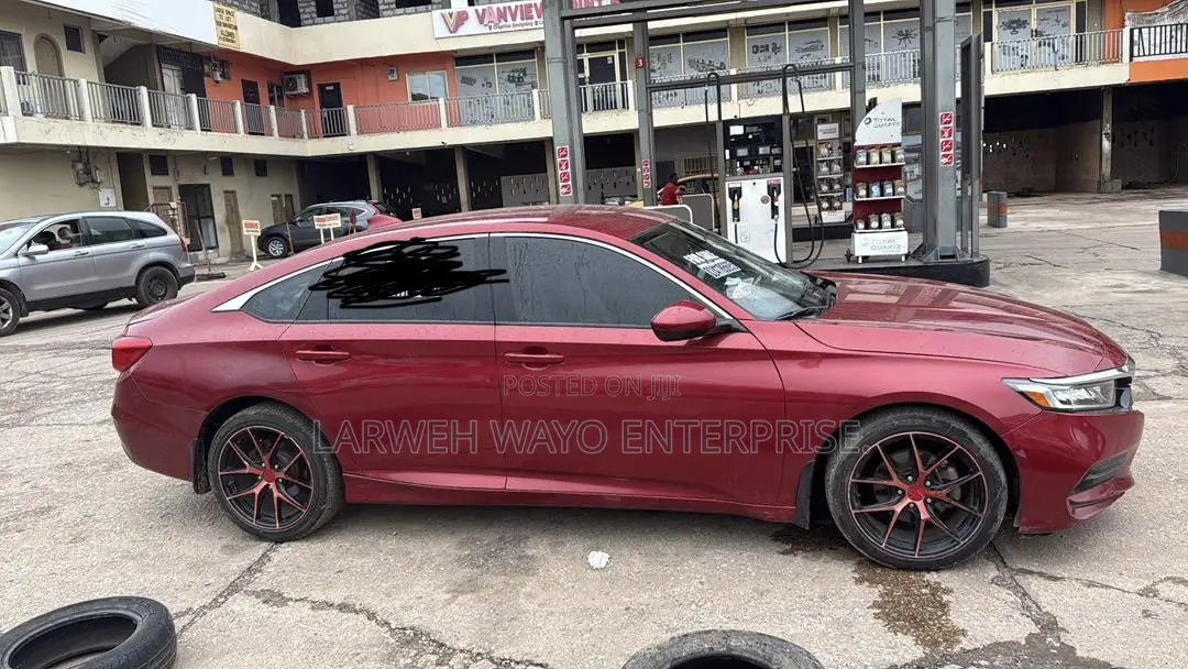 Honda Accord 2018 Red