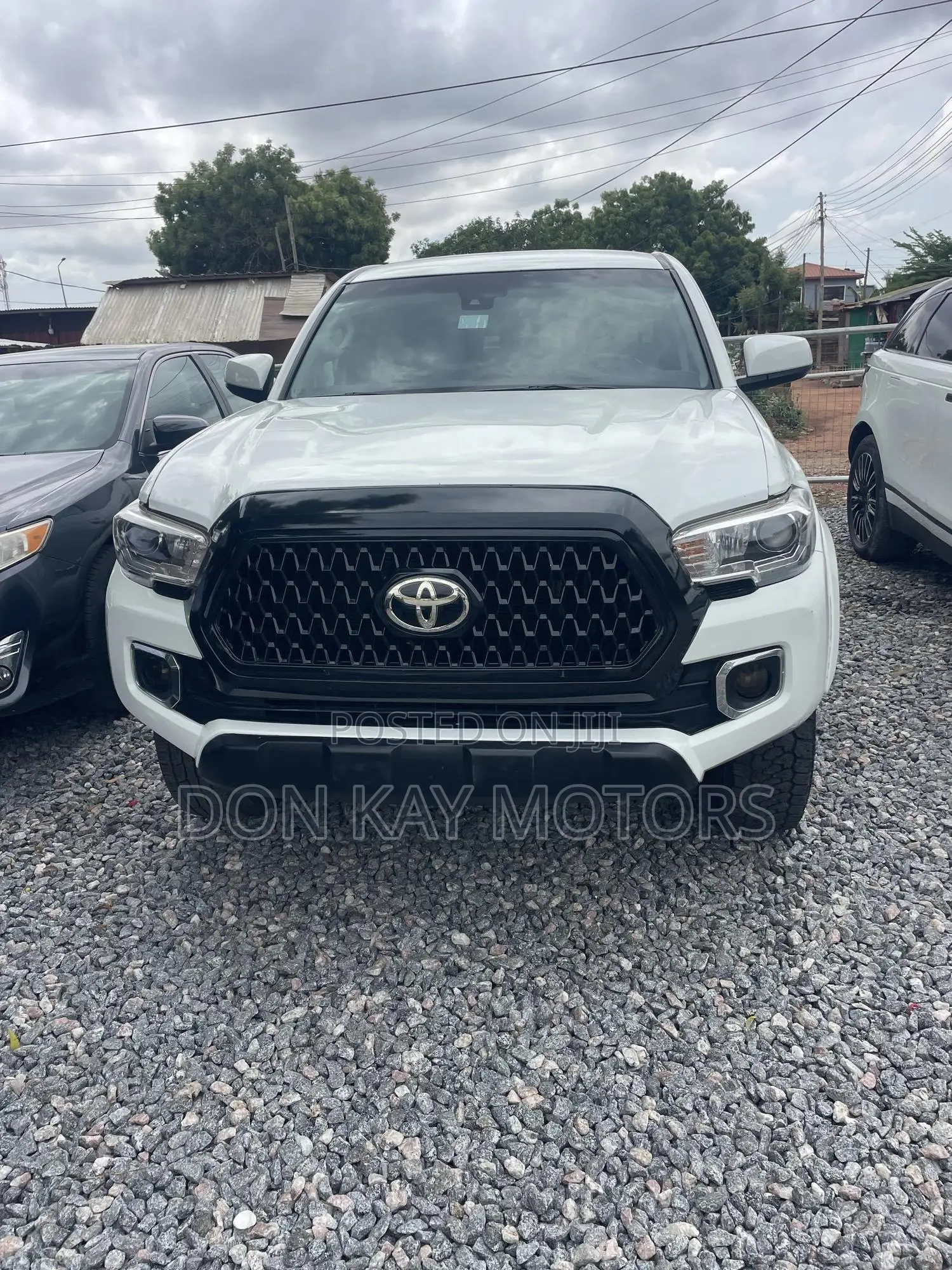 Toyota Tacoma 2019 White