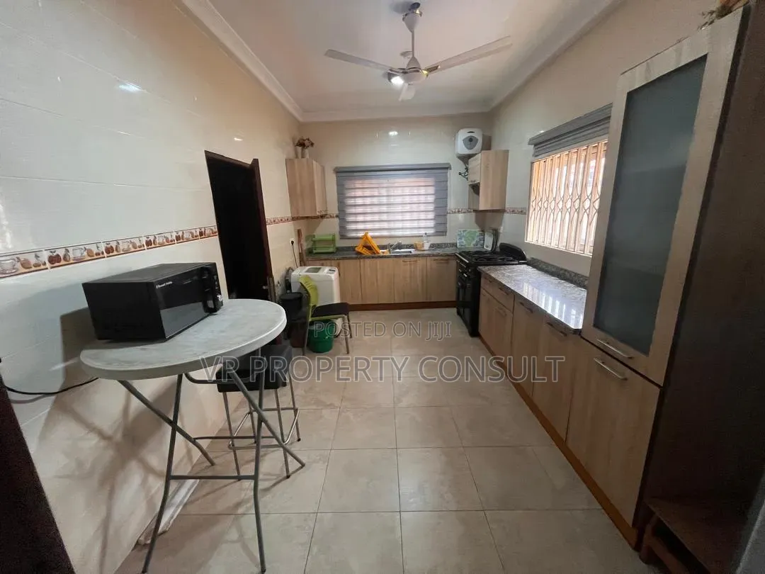 4bdrm House in North Legon for rent