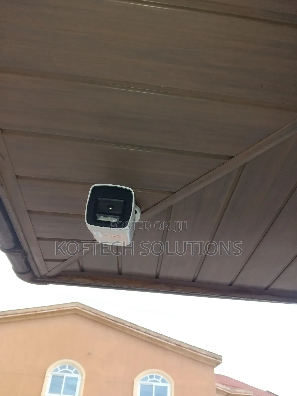 Professional CCTV Technician