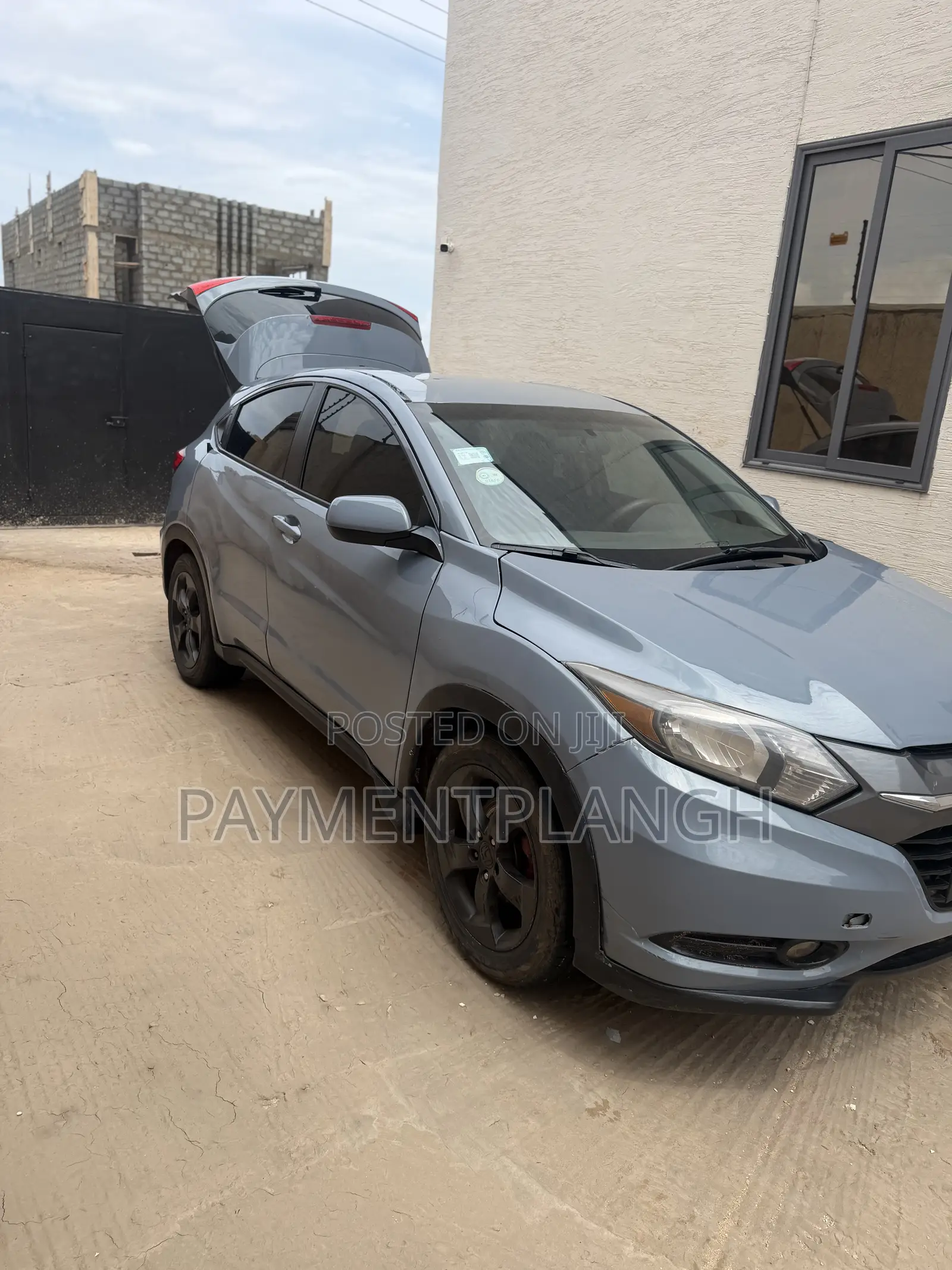 Honda HR-V 4dr SUV (1.5L 4cyl CVT) 2016 Gray