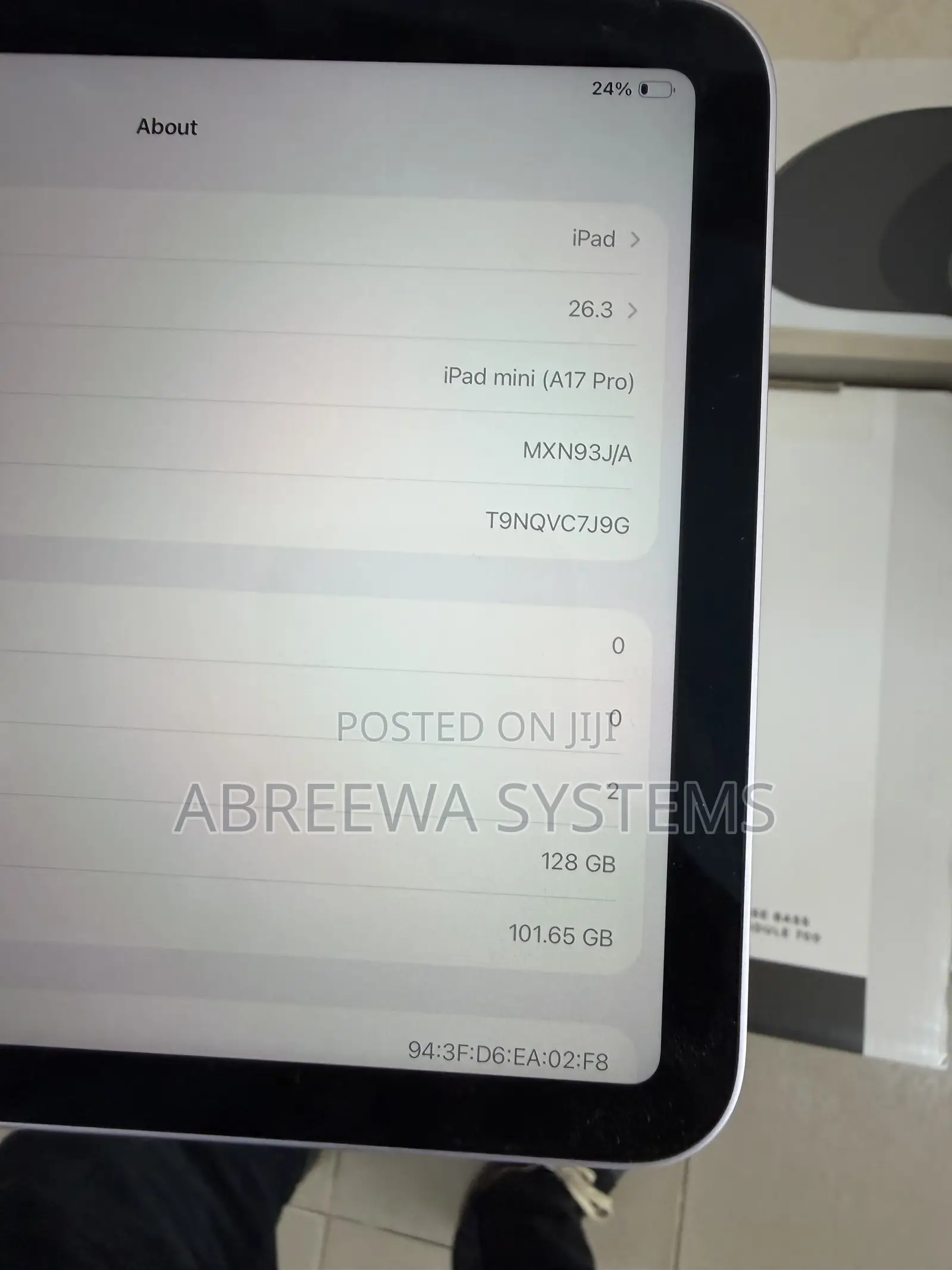 New Apple iPad mini 7 128 GB Silver